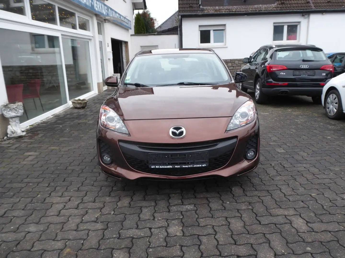 Mazda 3 Lim. Edition Braun - 2