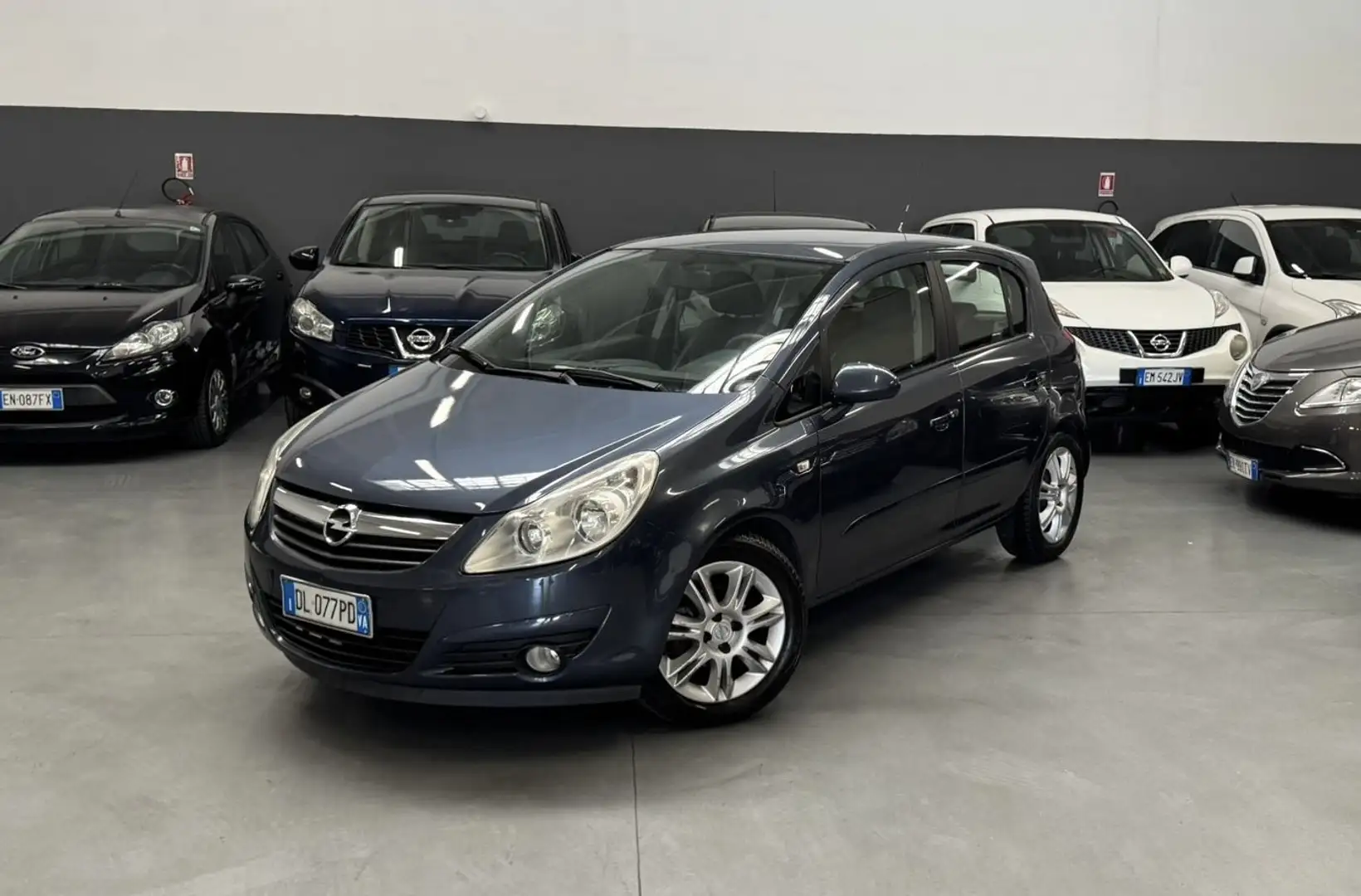 Opel Corsa 5p 1.2 Cosmo Neopatentati - 2