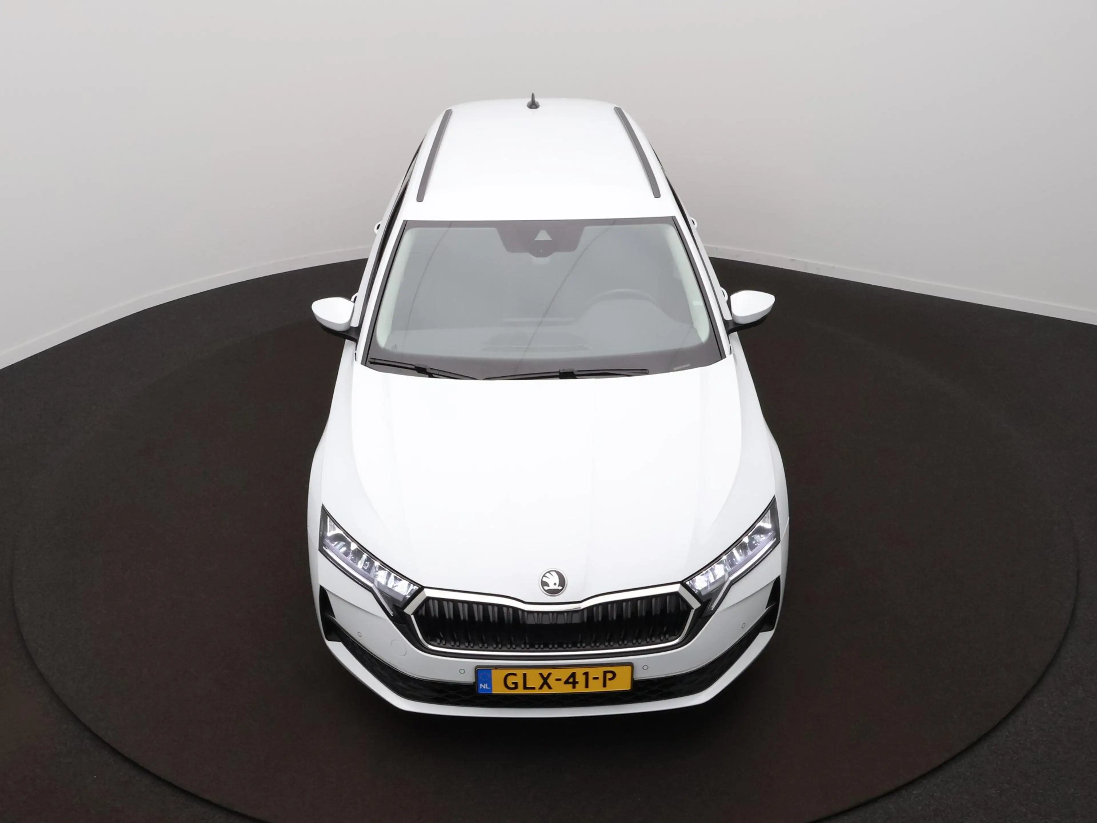 Skoda Octavia Combi 1.5 TSI MHEV Business Edition Plus Zwenkbare — photo 11
