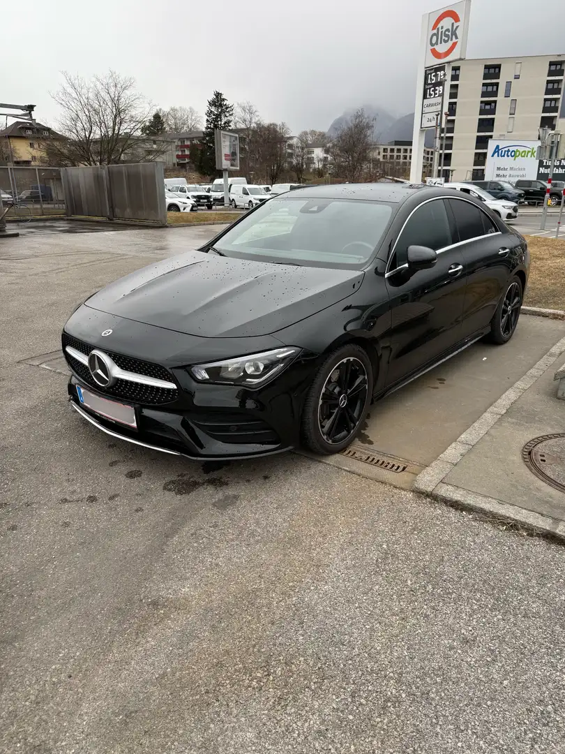 Mercedes-Benz CLA 220 4MATIC Aut. Schwarz - 1
