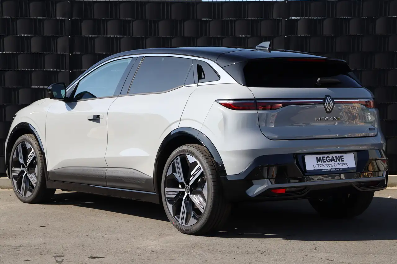 Renault Megane E-Tech comfort range Business Edition 60 kWh EV | Demo | 5