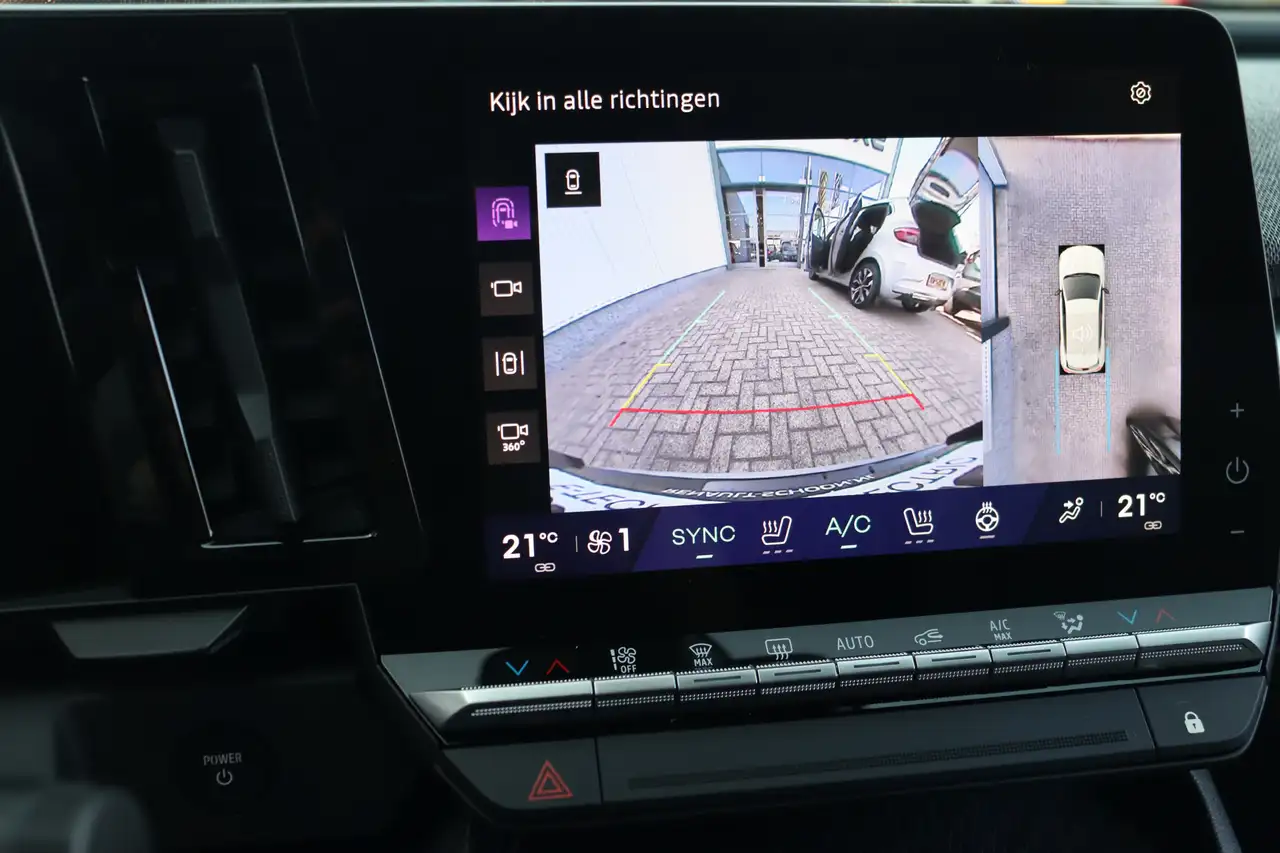 Renault Megane E-Tech comfort range Business Edition 60 kWh EV | Demo | 16