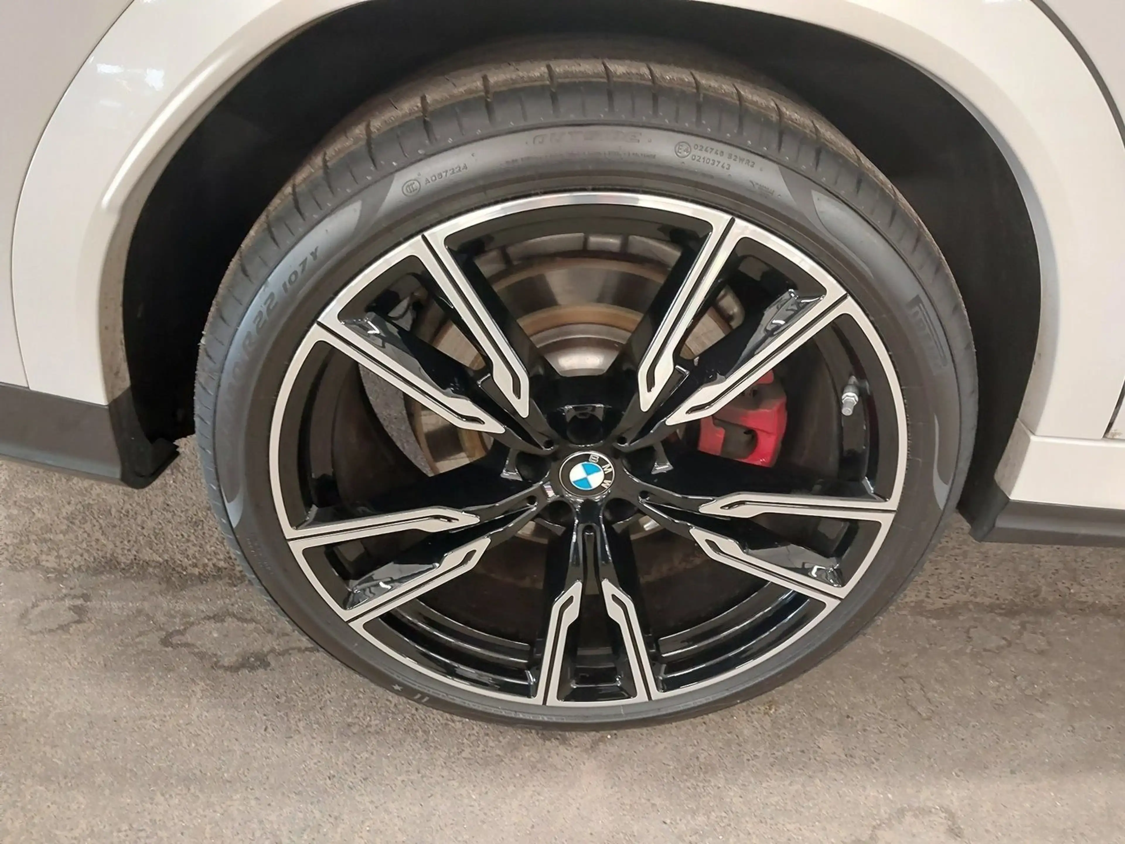 BMW X6 M60i xDrive — photo 7
