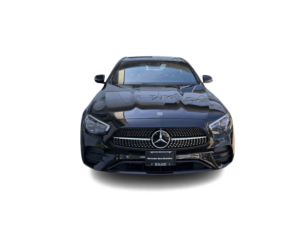 Mercedes-Benz E-Class снимка Mercedes-Benz E-Class