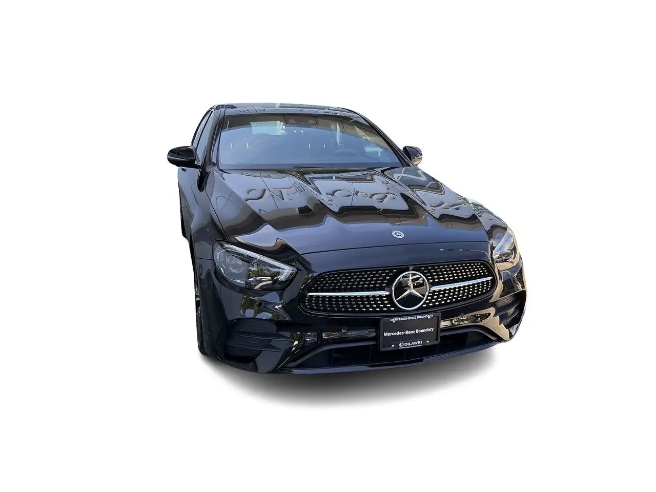 Mercedes-Benz E-Class снимка Mercedes-Benz E-Class