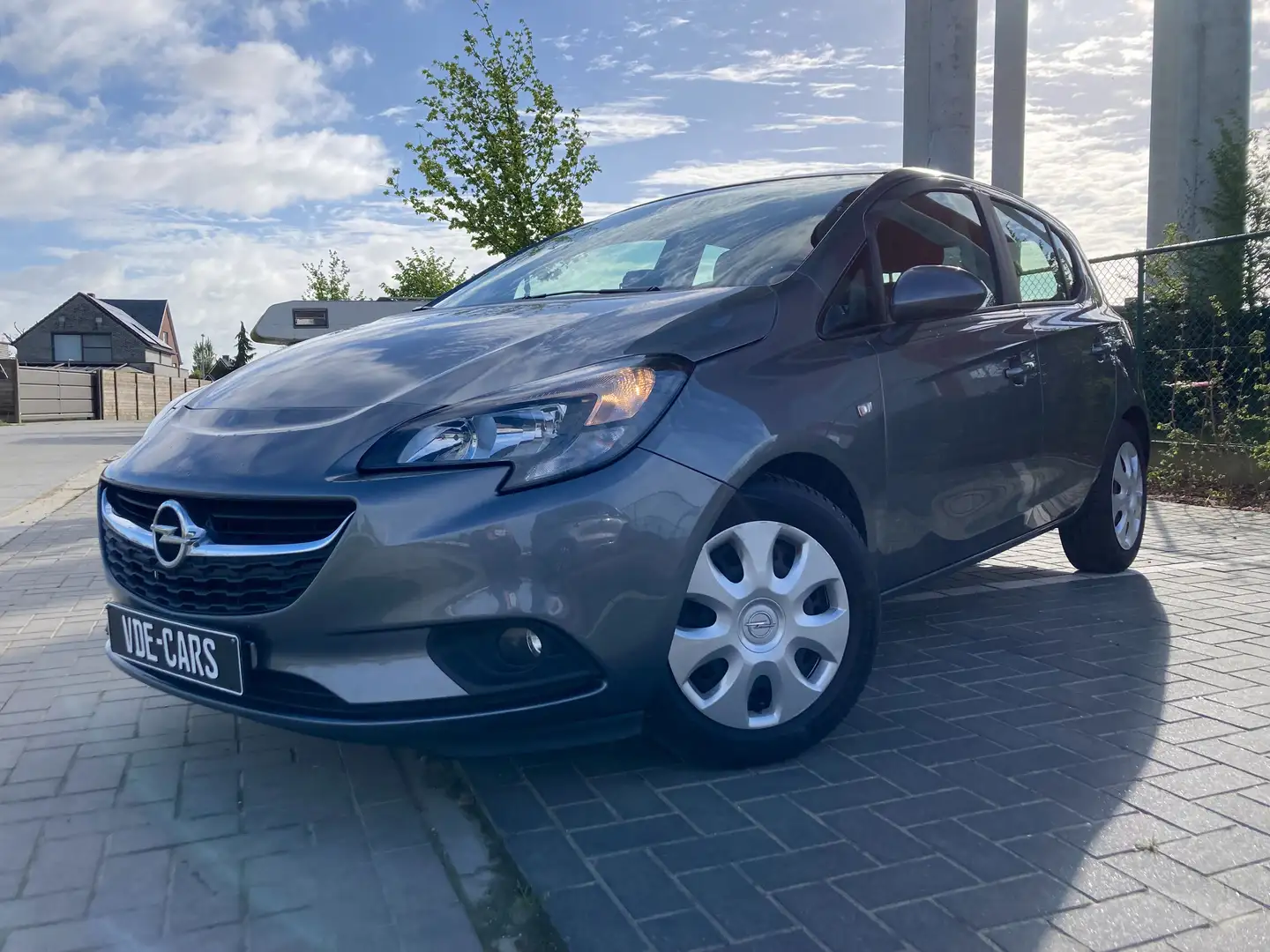 Opel Corsa 1.2i Enjoy GPS*PARKEERSENSOREN Grey - 1