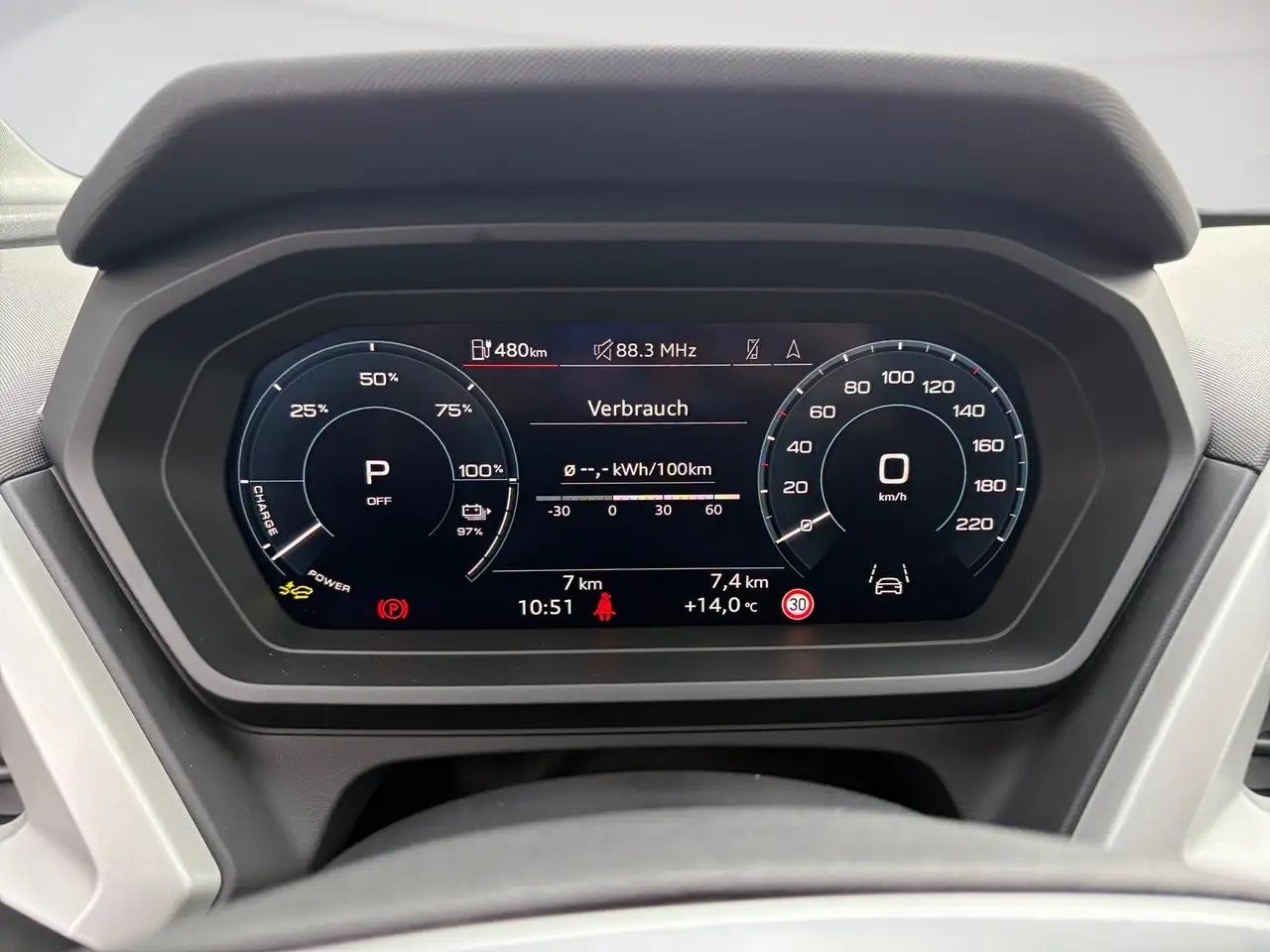 Audi Q4 e-tron Q4 45 e-tron 210 kW 286PS AHK.KEYLESS.KLIMA.NAVI 13