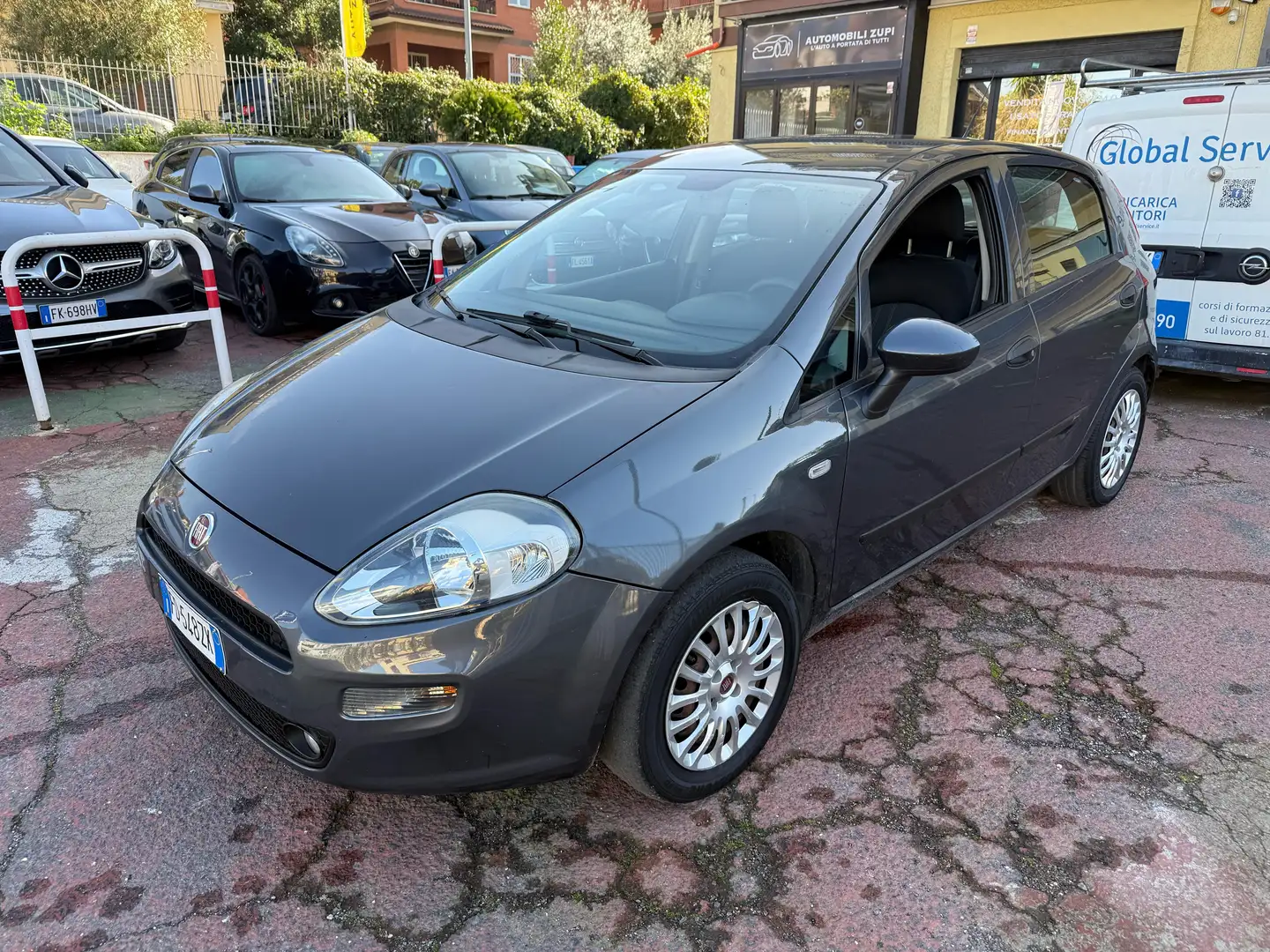 Fiat Punto 5p 1.2 Lounge  * OK NEOPATENTATI Grijs - 1