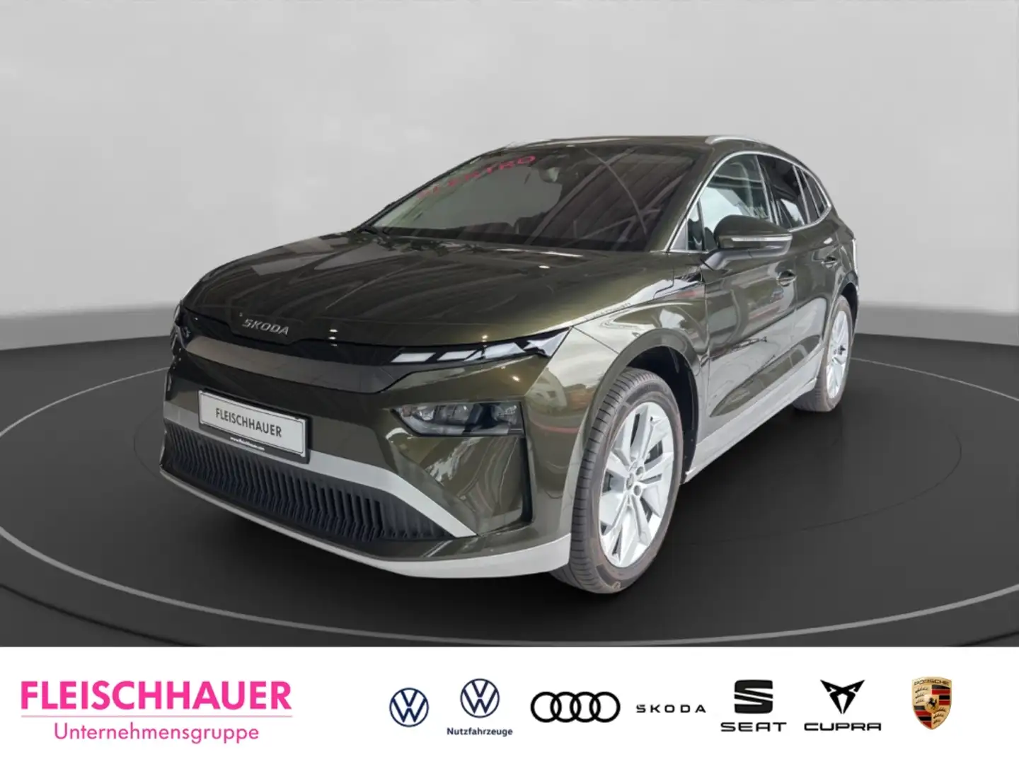 Skoda Enyaq 60 Loft  AHK  Ausstattungs-Paket Plus  Climatronic Grün - 1