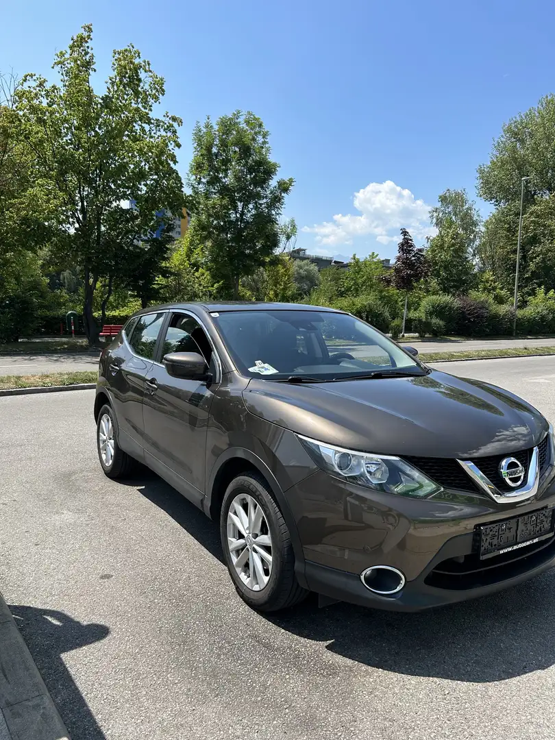 Nissan Qashqai 1,2 DIG-T Acenta - 2