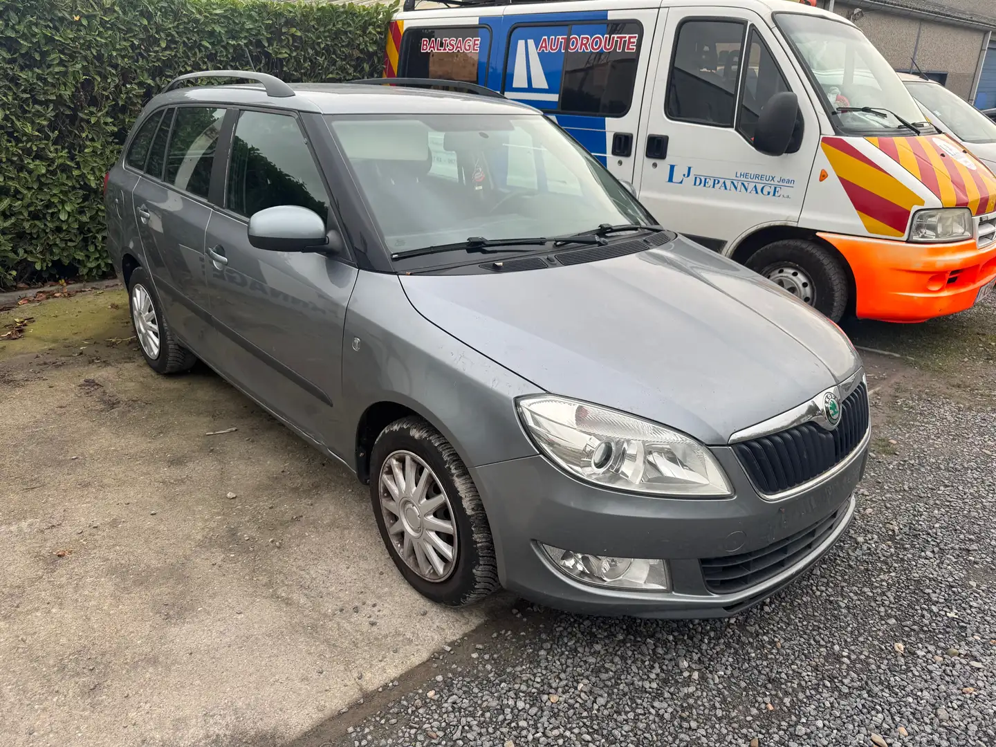 Skoda Fabia Fabia SW 1.2 CR TDi GreenLine Ambition DPF Grijs - 2