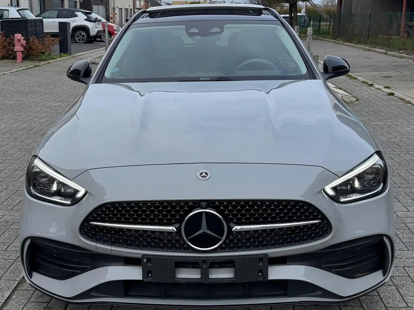Mercedes-Benz C 200 AMG Line - toit ouvrant - garantie 12 mois Grijs - 2