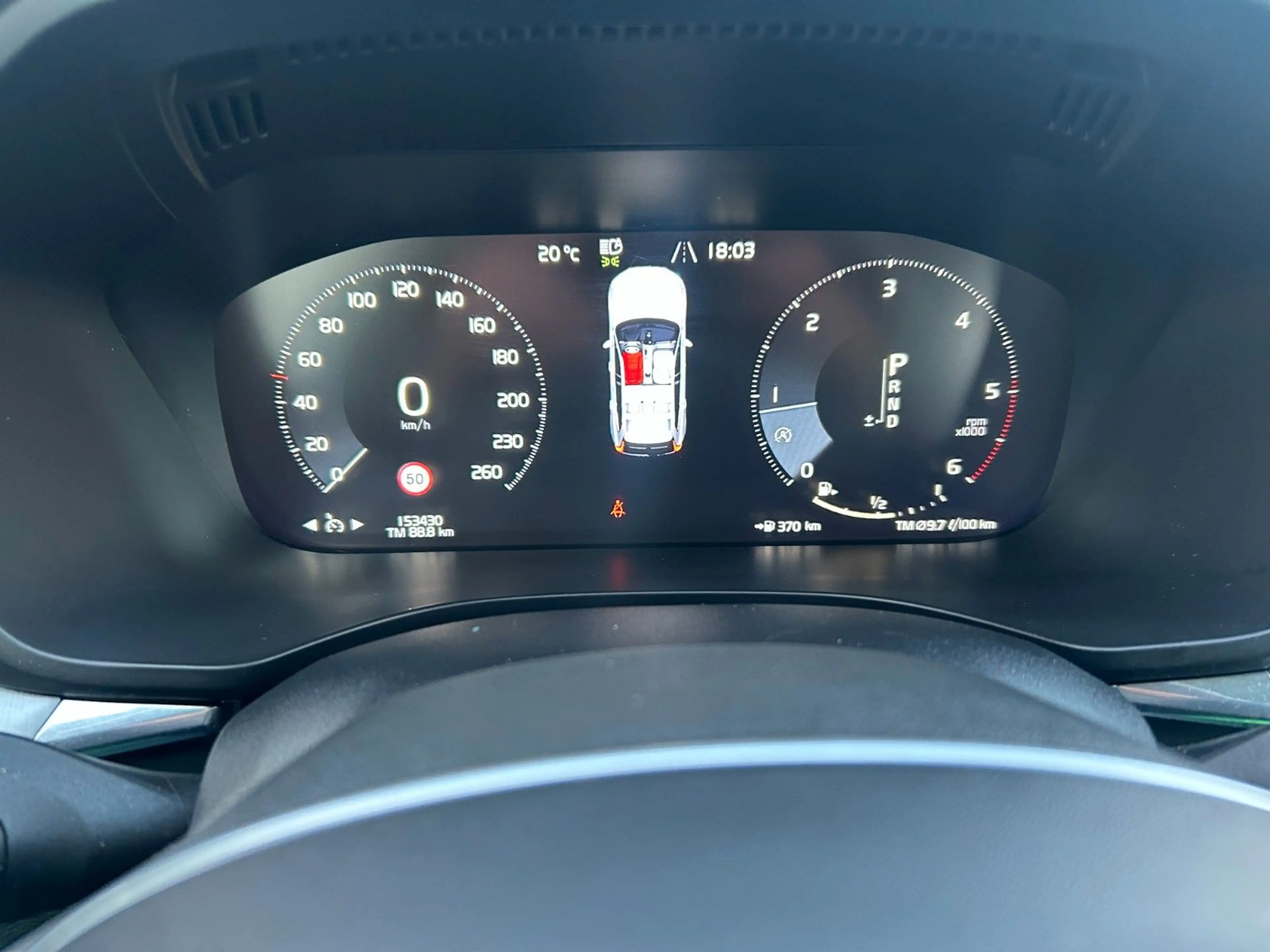 Volvo XC60 D4 Momentum 2WD AHK, NAVI, Allwetterreifen — photo 8