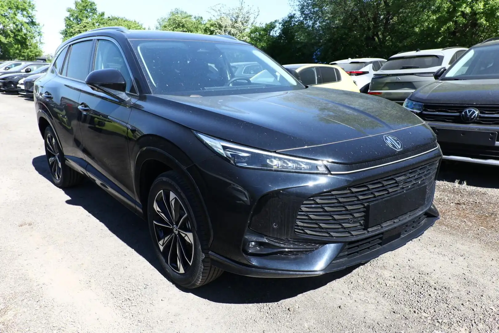 MG HS Luxury HEV+ ACC 360Kam SHZ eHK TotW KeyL 19Z 16... Schwarz - 2