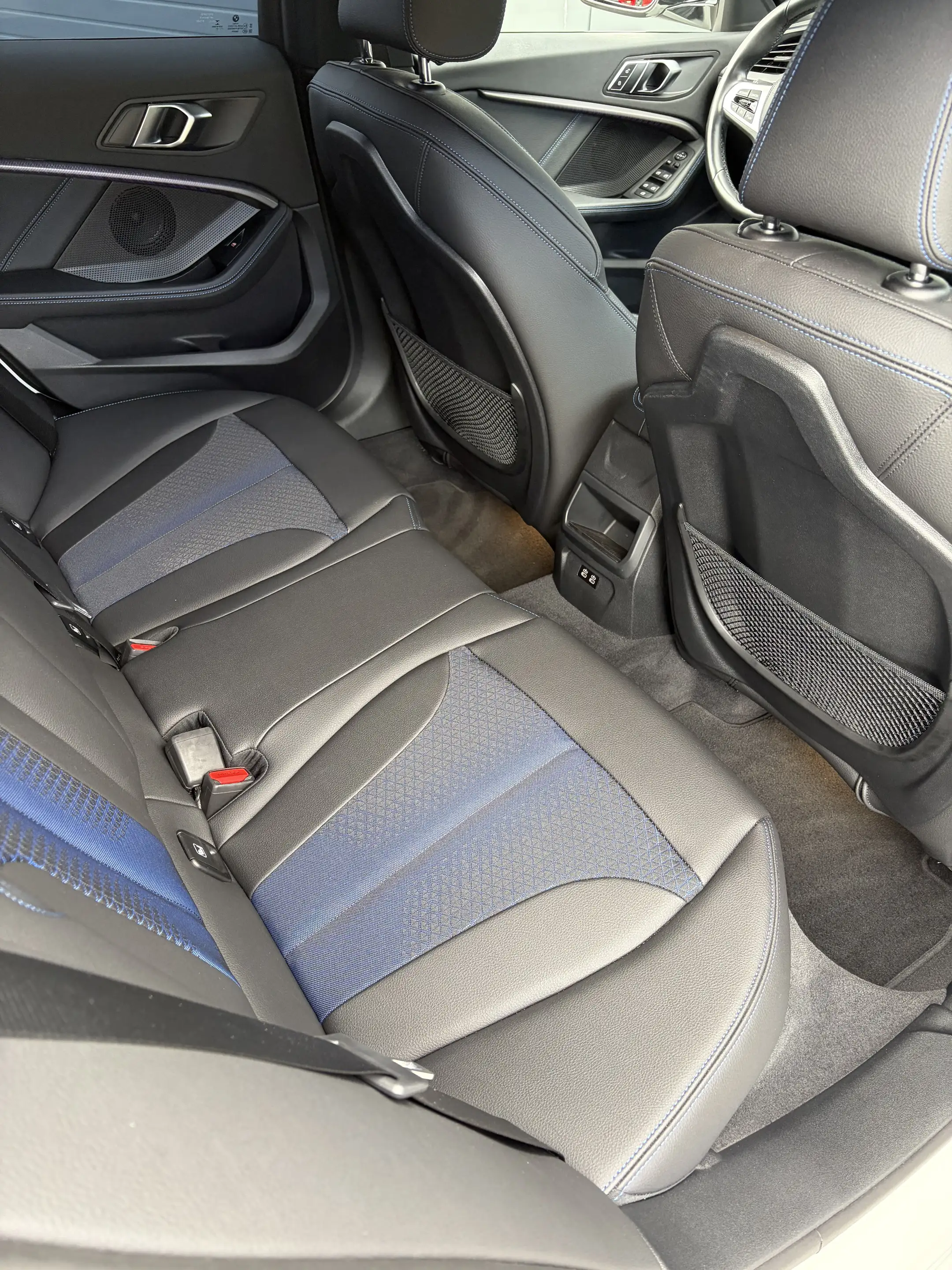 BMW 118 118i 1er F40 Limousine M Sport Navi Kamera LED — photo 6