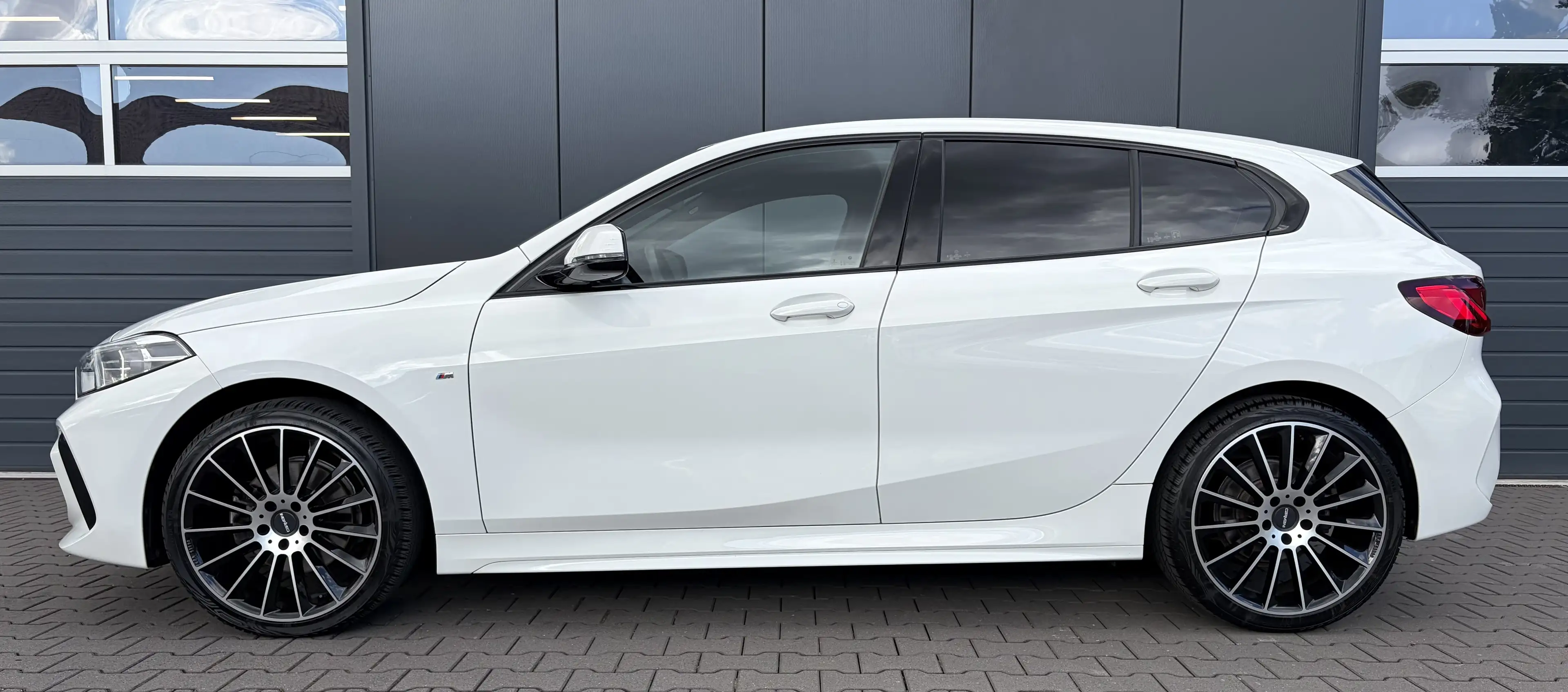 BMW 118 118i 1er F40 Limousine M Sport Navi Kamera LED — photo 13