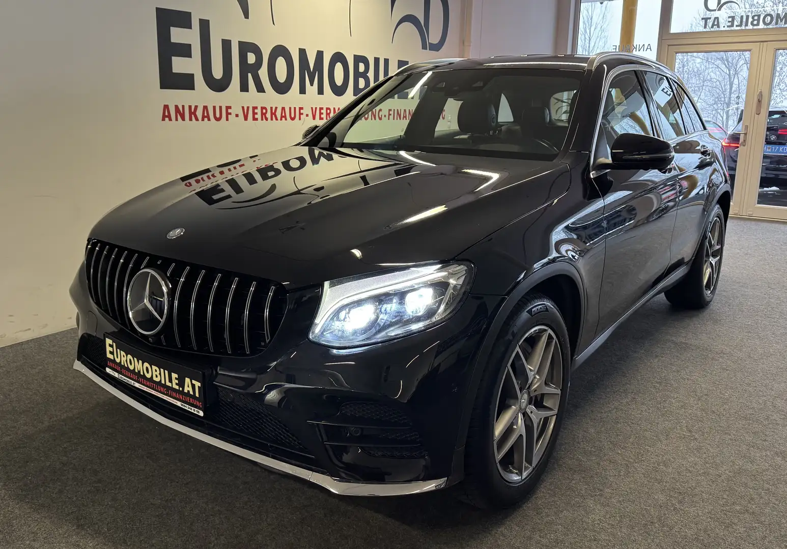 Mercedes-Benz GLC 250 d 4Matic AMG-LINE 360*AHK*TOTW*LED*HU*AMBIENTE*ALC Schwarz - 1