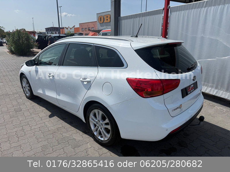Kia Ceed SW / cee'd SW Ceed Sportswagon Dream Team — photo 4
