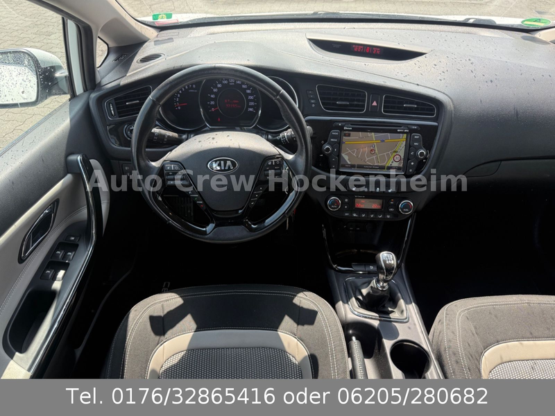 Kia Ceed SW / cee'd SW Ceed Sportswagon Dream Team — photo 6