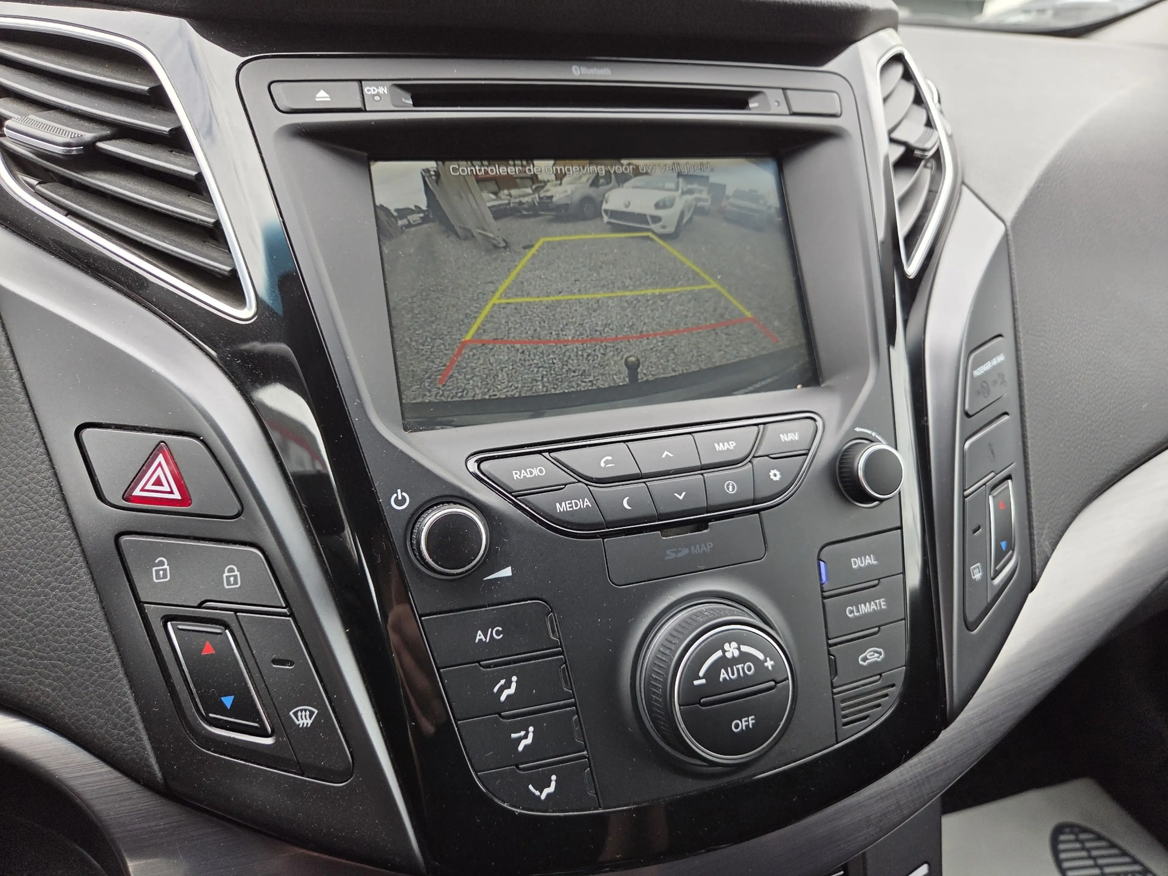 Hyundai i40 SW 1.7 CRDi Blue Drive — photo 10