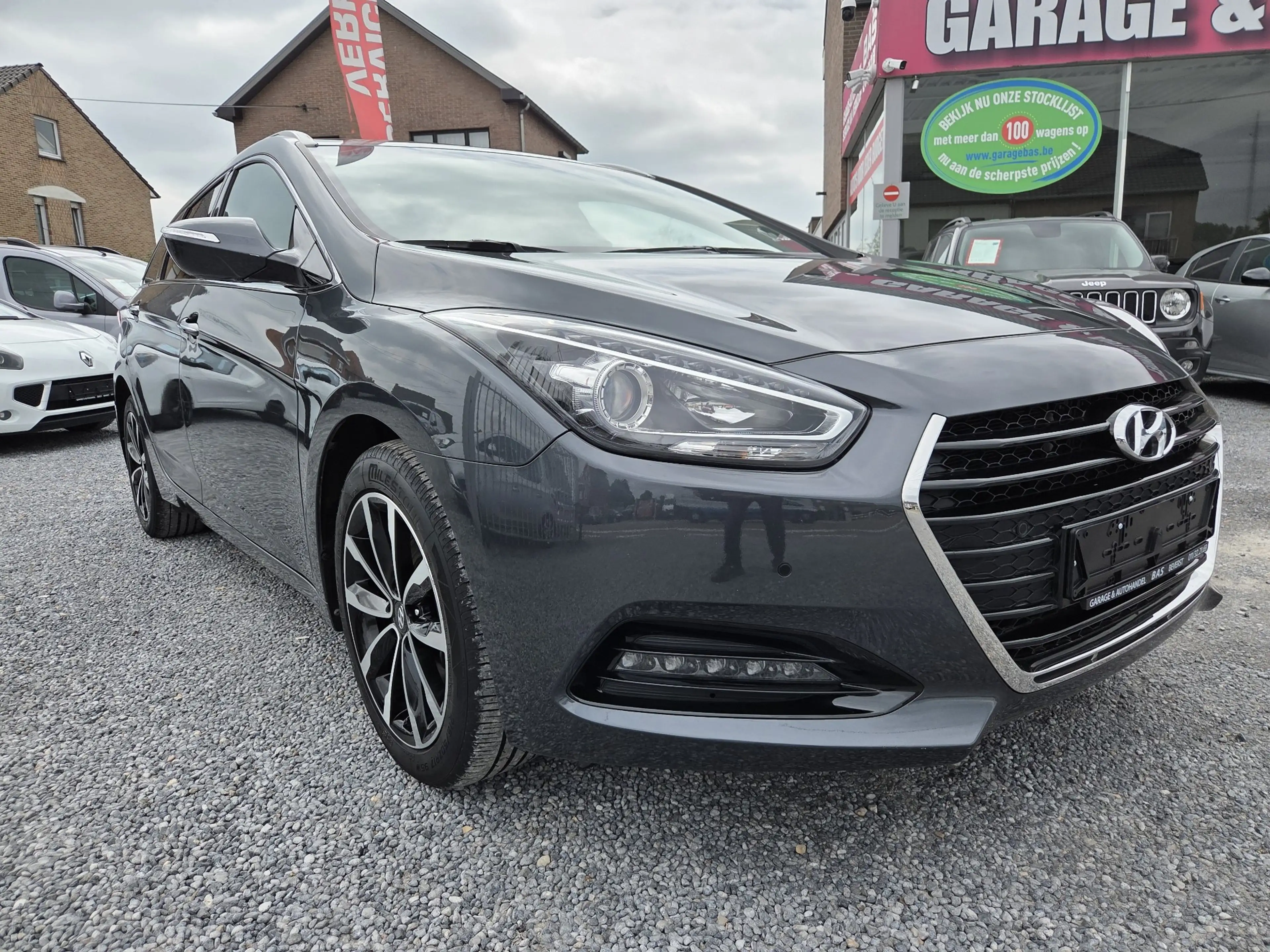 Hyundai i40 SW 1.7 CRDi Blue Drive — photo 3