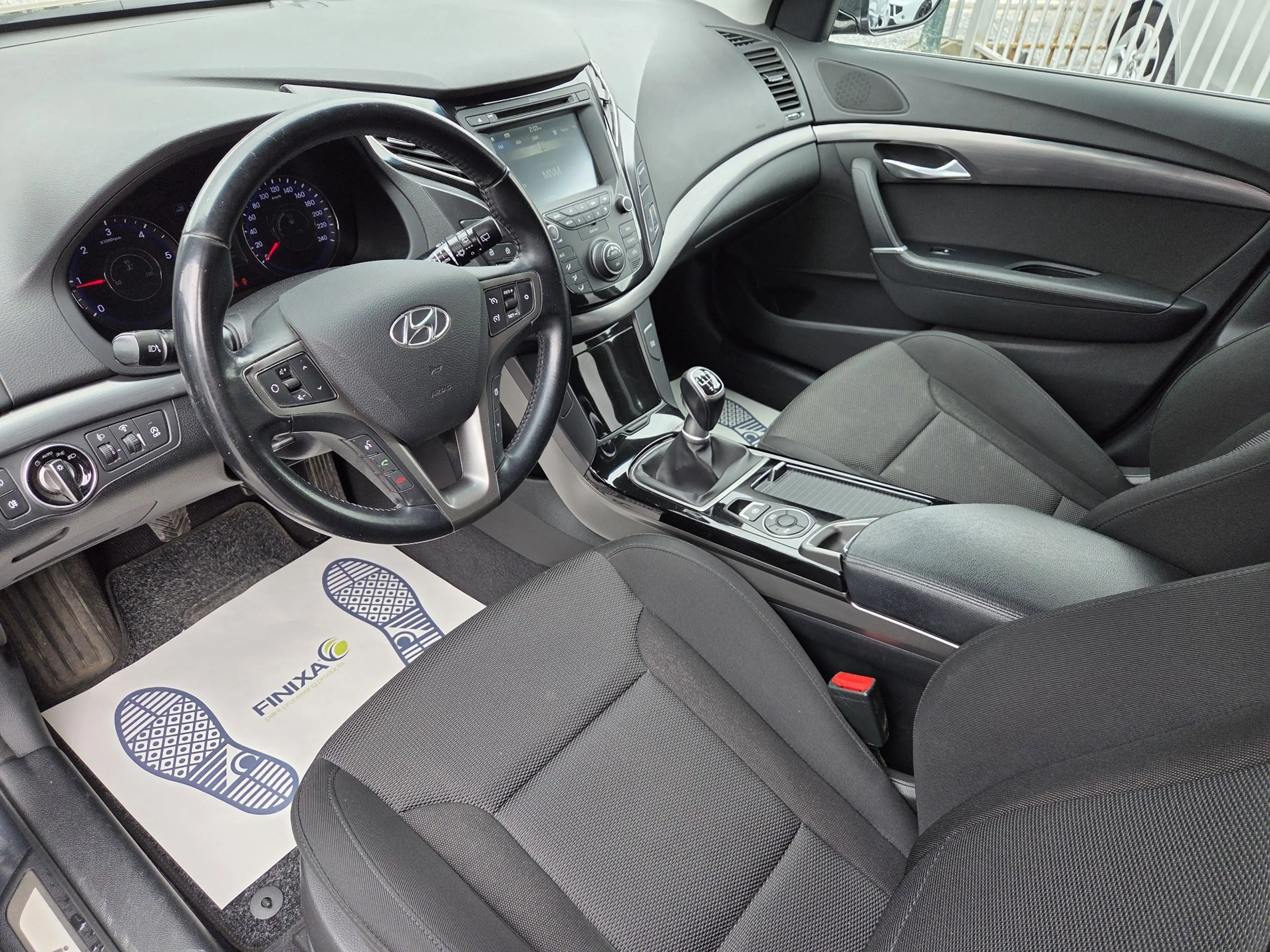 Hyundai i40 SW 1.7 CRDi Blue Drive — photo 7