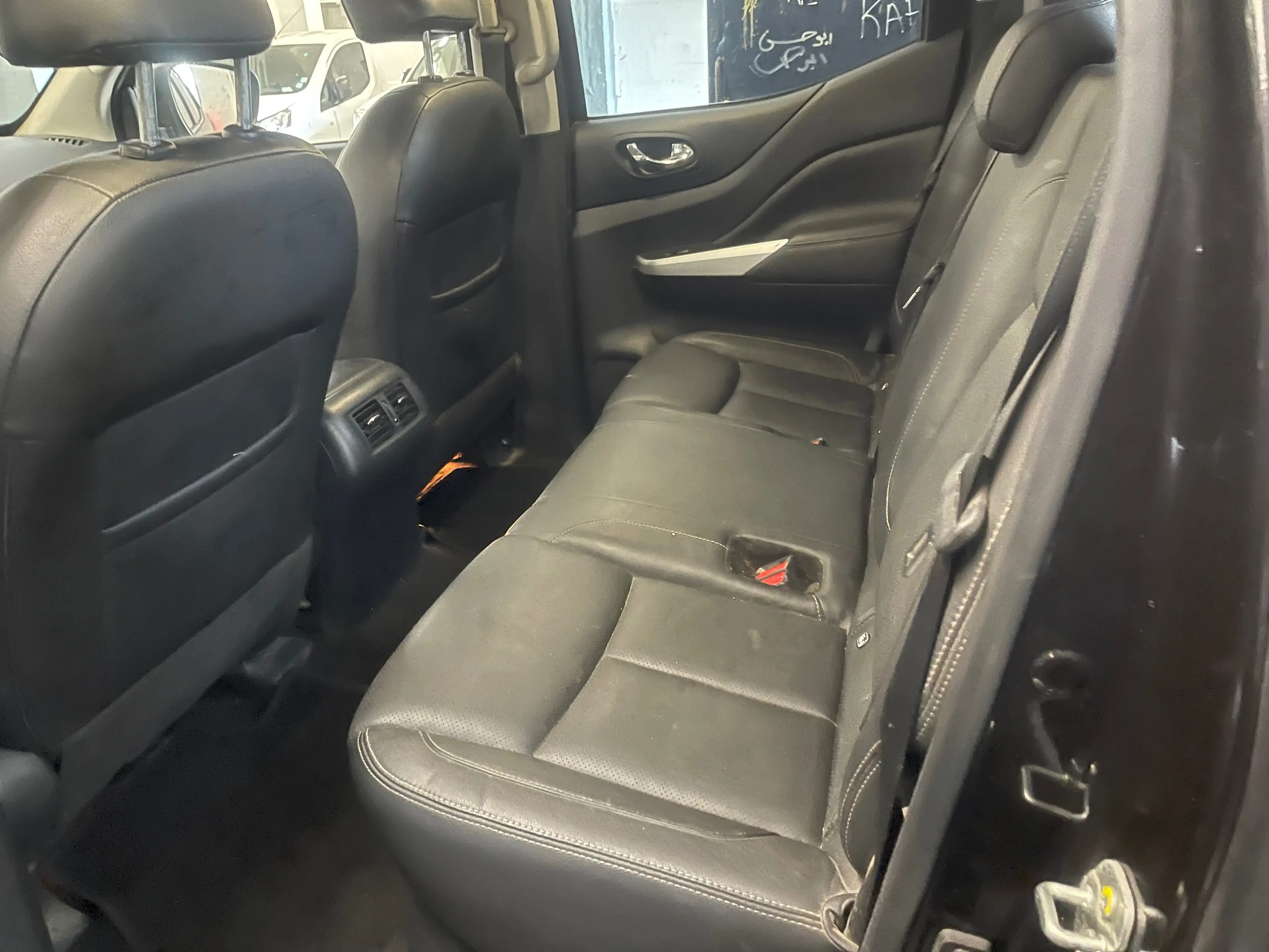 Nissan Navara 2.5 dCi 4x4 Executive IT-plus Alpha — photo 14