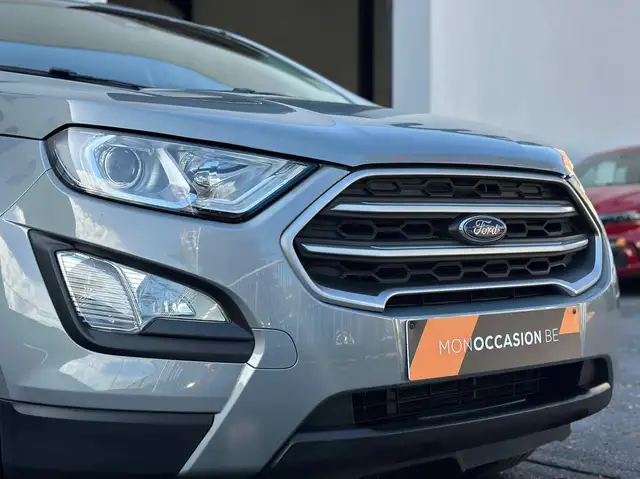 Ford Ecosport view 3