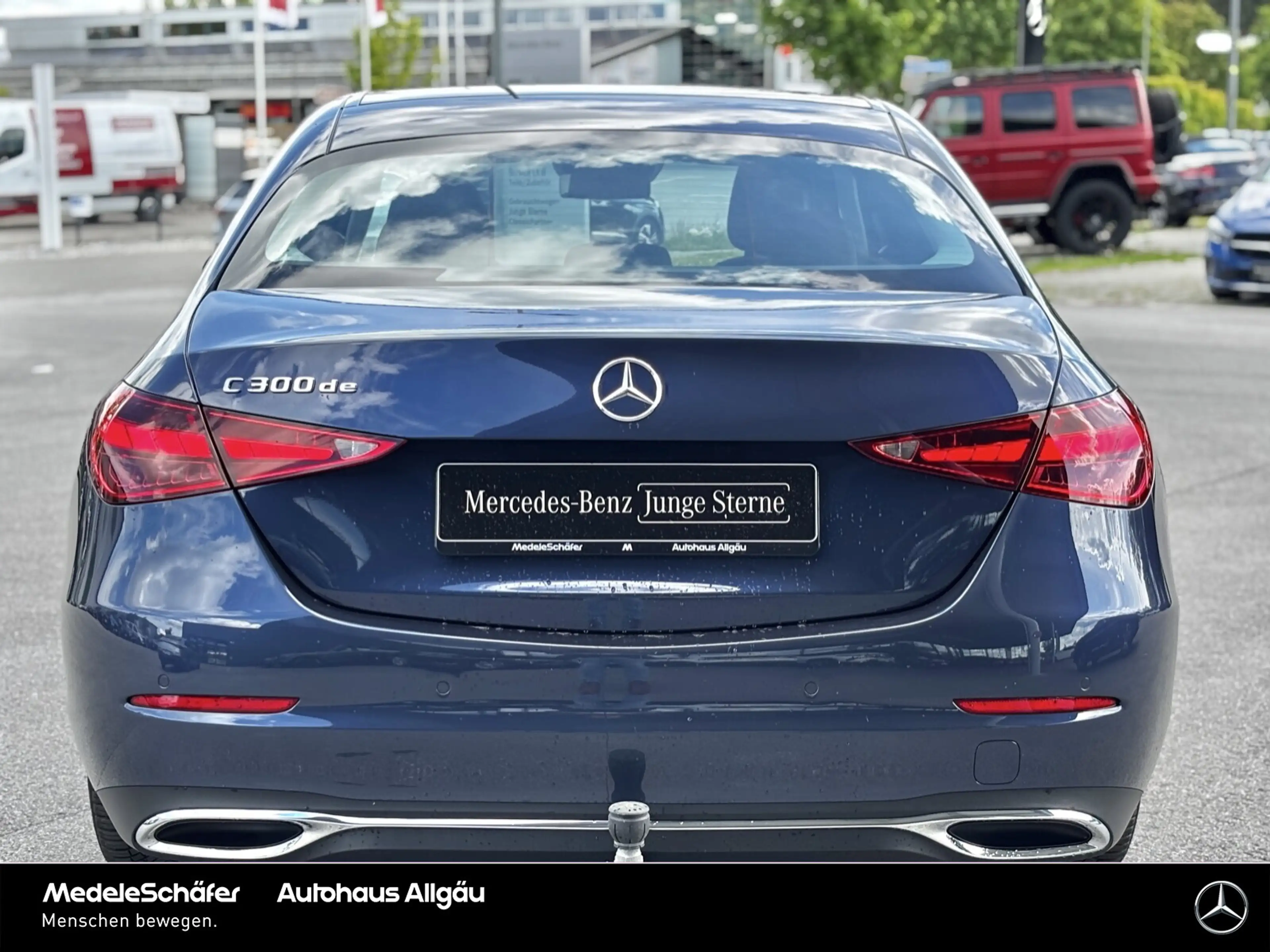 Mercedes-Benz C 300 C 300 de 18"-AMG Pano AHK 360° LEDER 4xSitzheiz. — photo 11