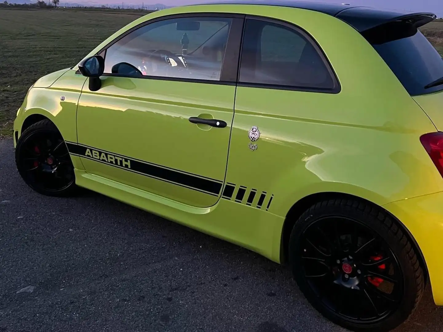 Abarth 595 595 20161.4 t-jet Competizione 180cv my19 Giallo - 1