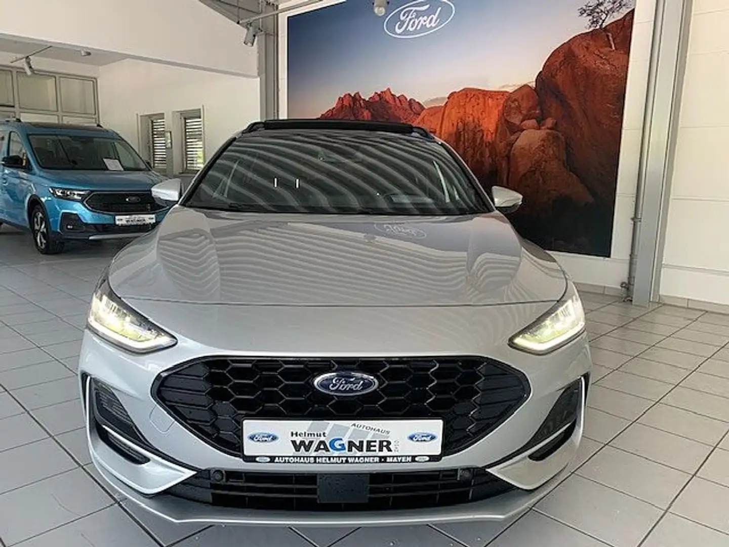 Ford Focus Turnier 1.0 ST-LINE X/PANO-D/ACC/TWA/RFK Argent - 2