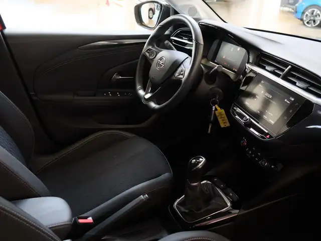 Opel Corsa view 4