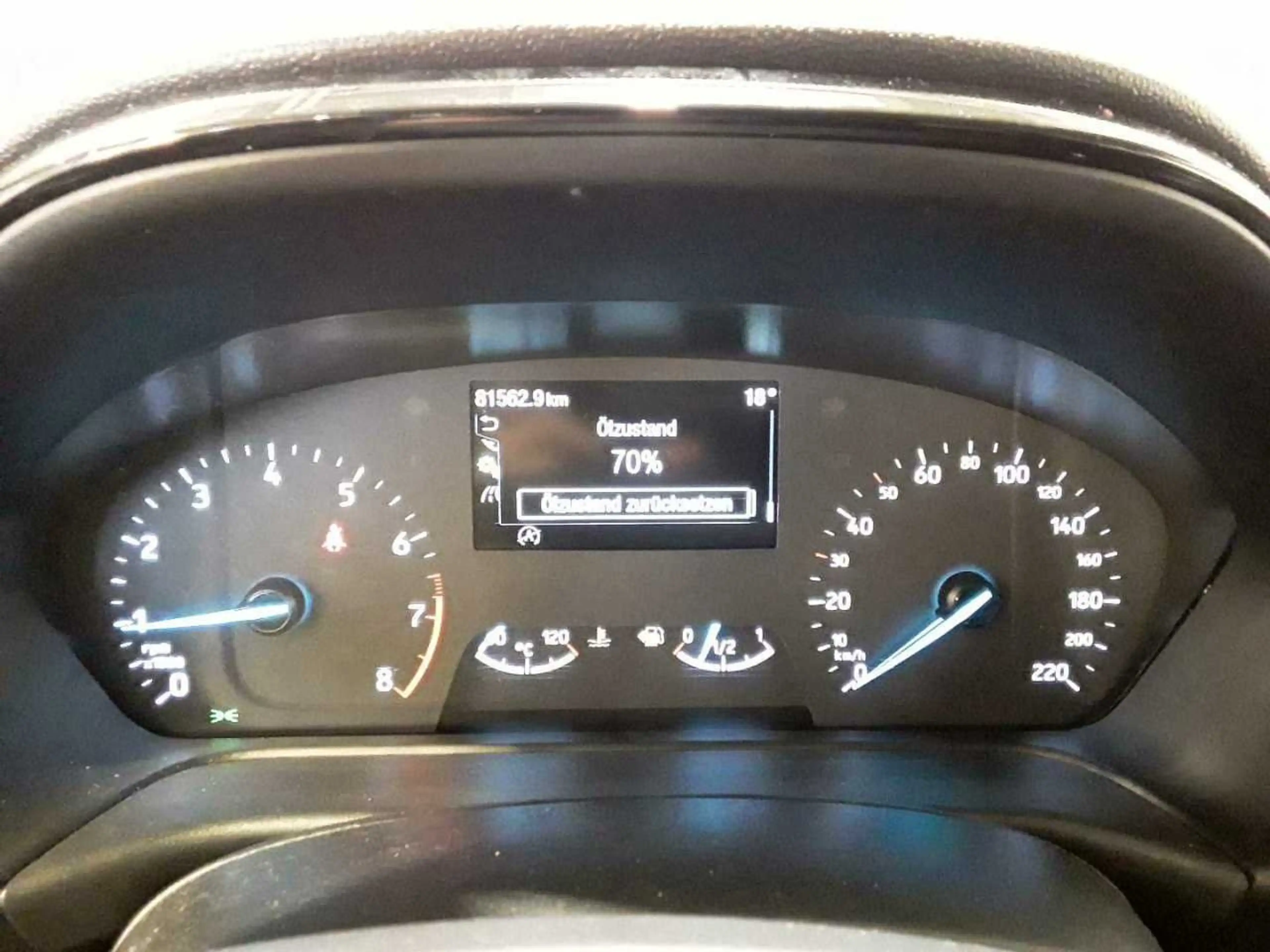 Ford Fiesta 1.0 EcoBoost Cool&Connect LED Lane Navi — photo 11