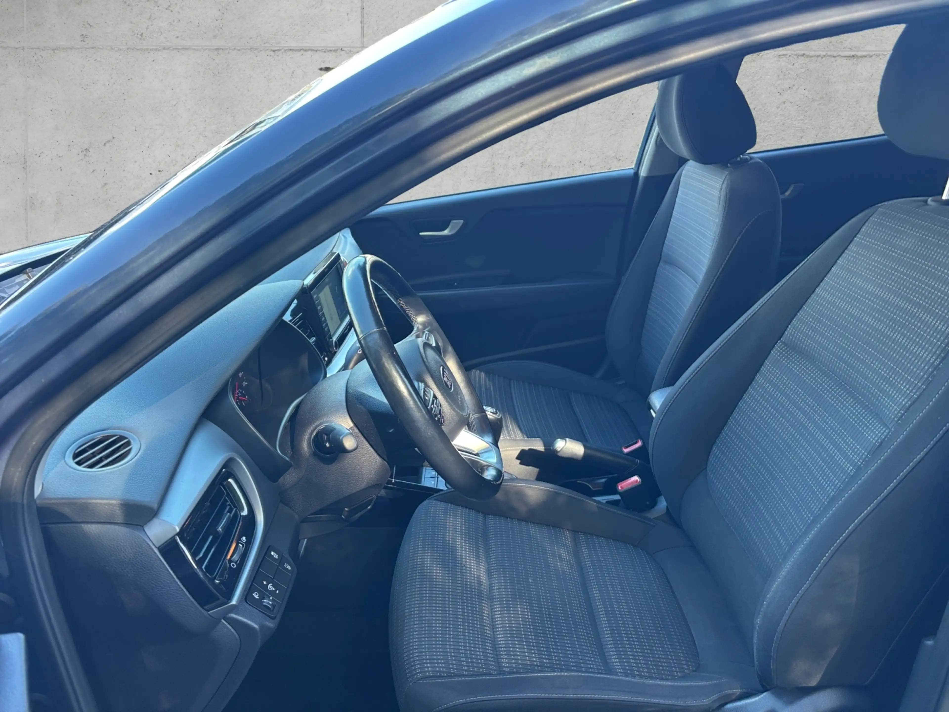 Kia Stonic 1.4 Vision +NAVI +KAMERA +AHK +PDC — photo 11