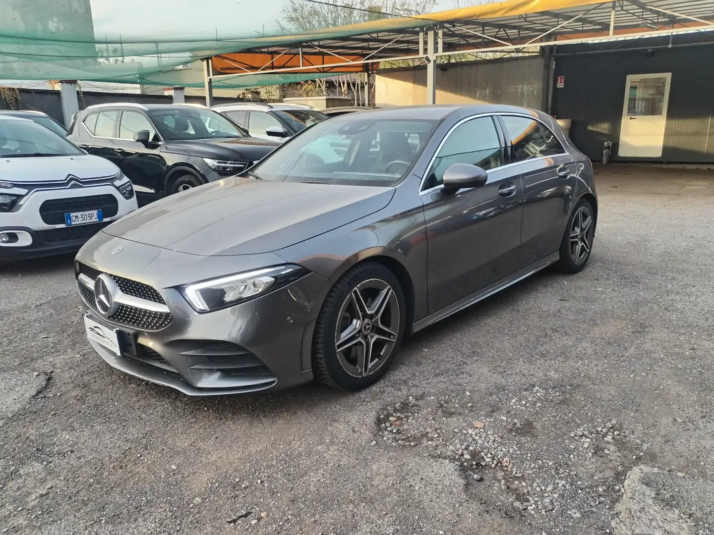 Mercedes-Benz A 250 Classe A - W177 Premium 4matic auto Grijs - 2
