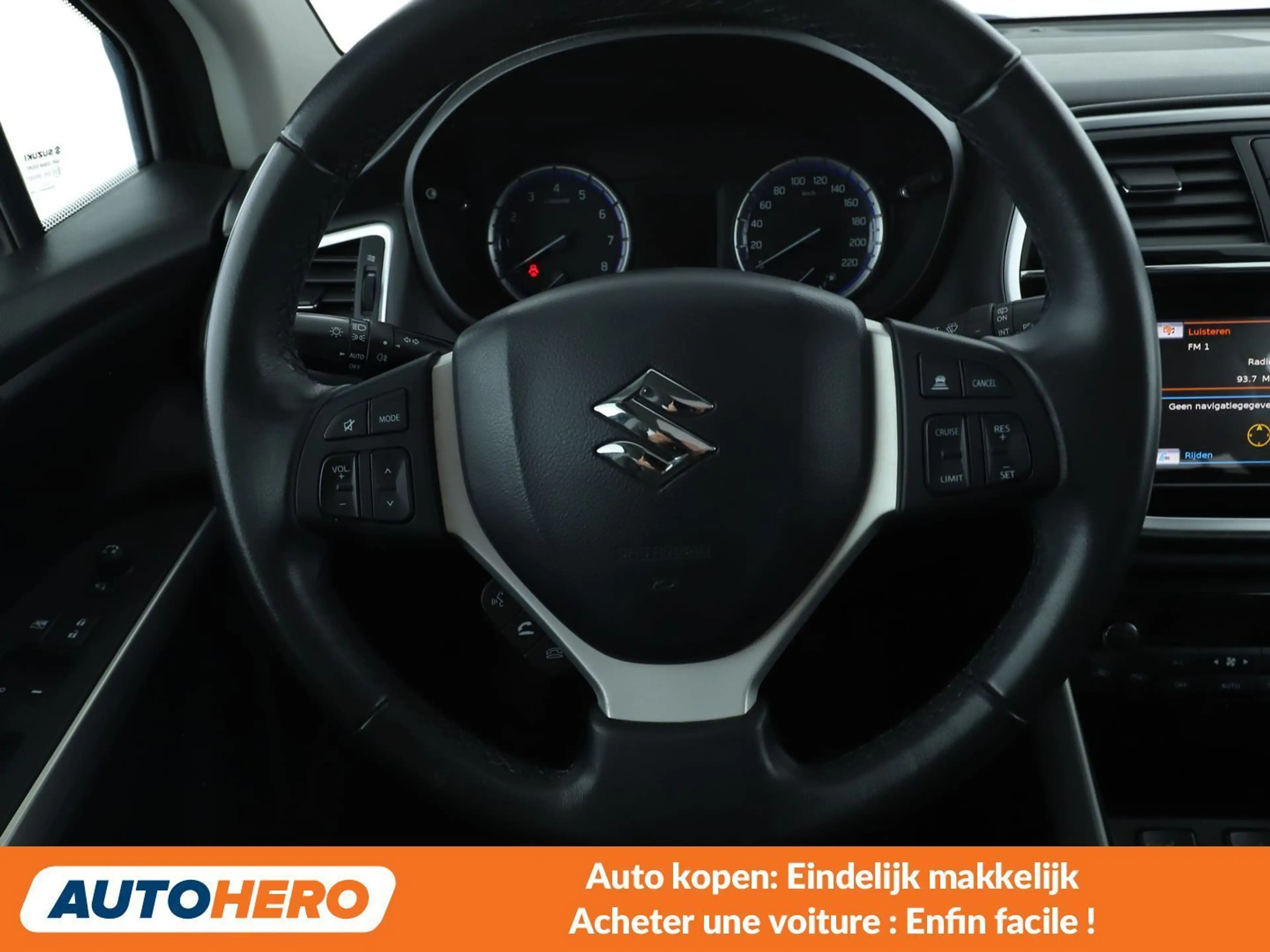 Suzuki SX4 1.4 BoosterJet Comfort — photo 6