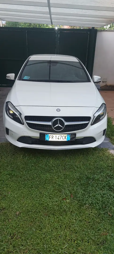 Mercedes-Benz 180 Mercedes-Benz Classe A 180 d Business 7G-DCT Blanco - 1