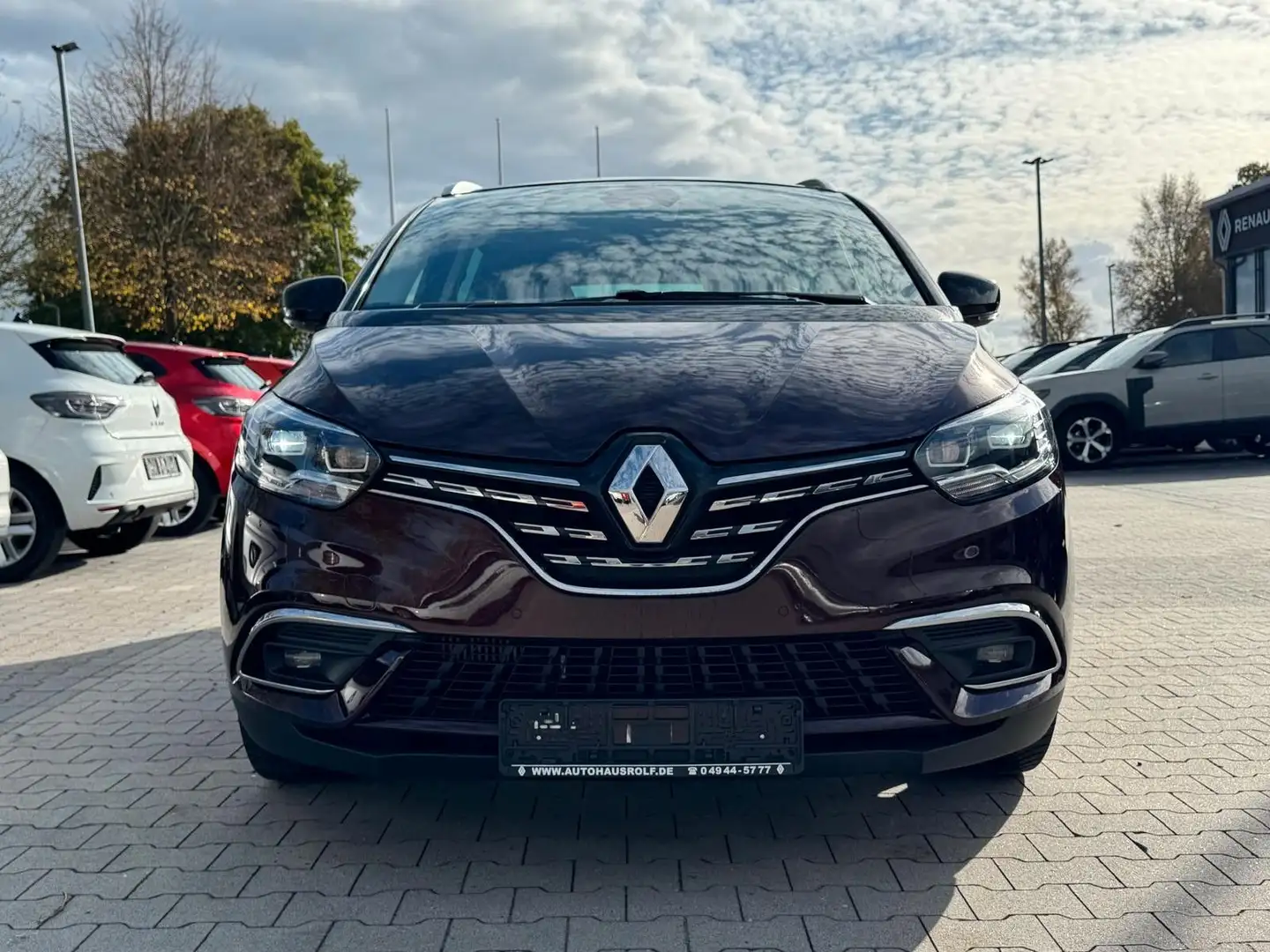 Renault Grand Scenic TCe 140 EDC GPF Techno 7-Sitzer Rouge - 2