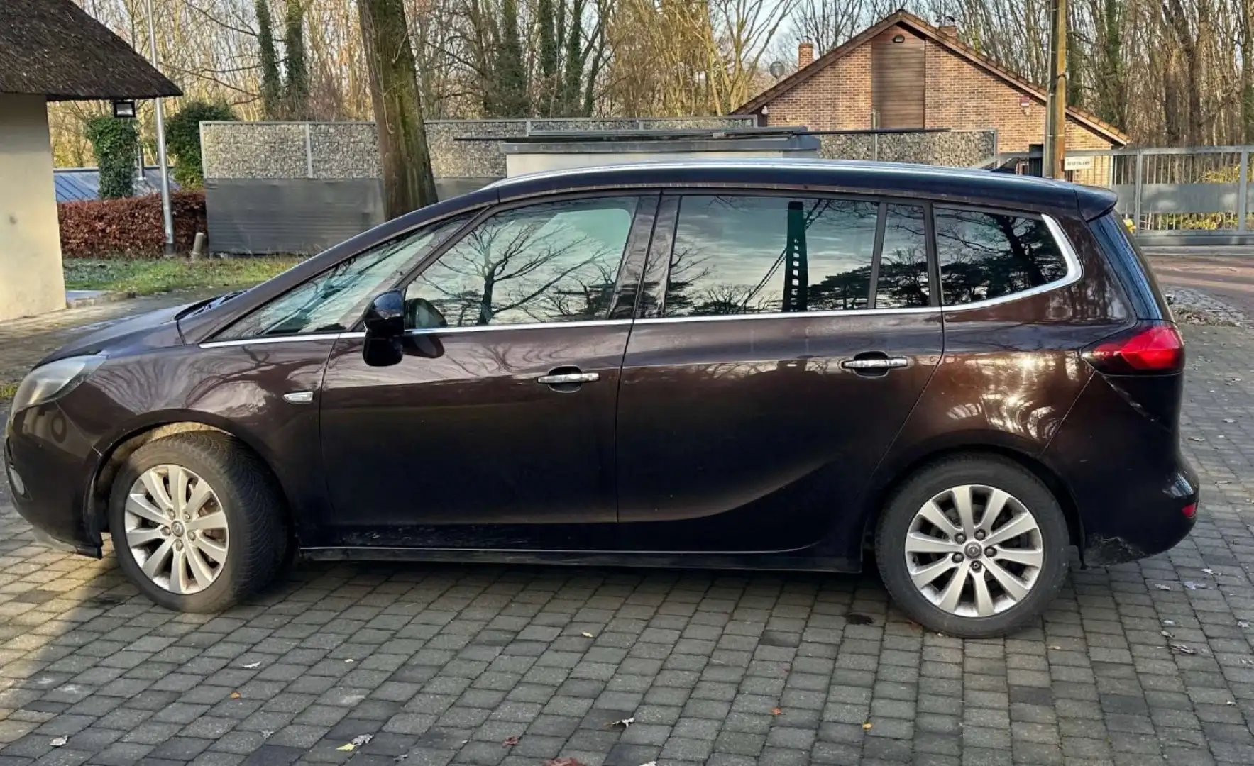 Opel Zafira Tourer 2.0 CDTi Enjoy 5 places Brun - 1