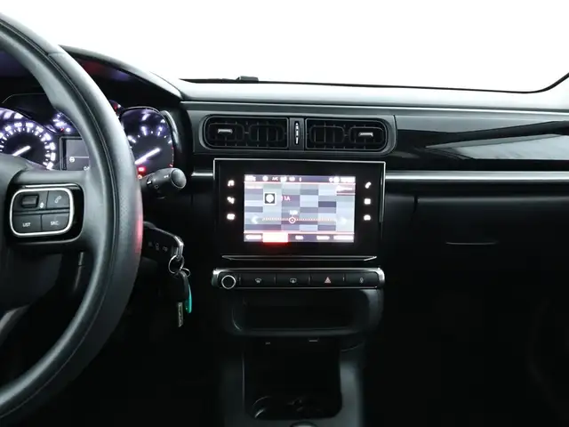 Citroen C3 view 11