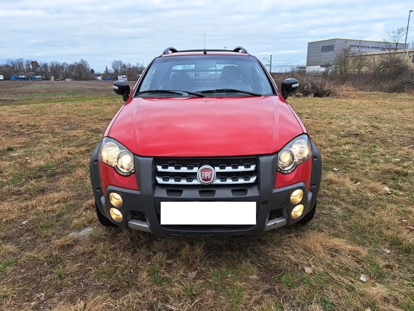 Fiat Strada 1.3 Jtd Adventure Rojo - 1