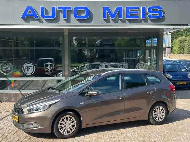 Kia Ceed / cee'd 1.6 GDI Comfortline Airco Cruise Telefoon Trekhaak