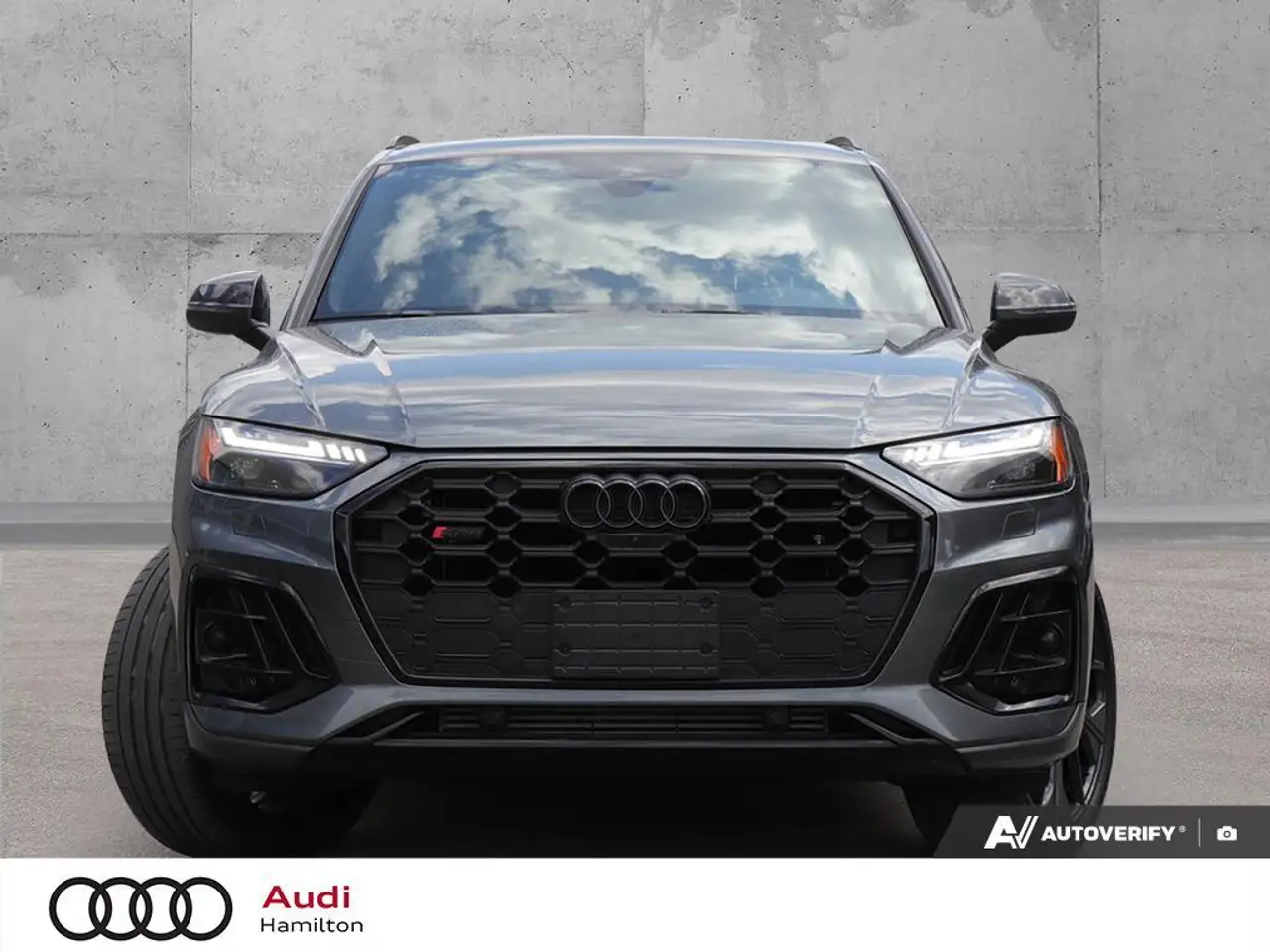 Audi SQ5 снимка Audi SQ5