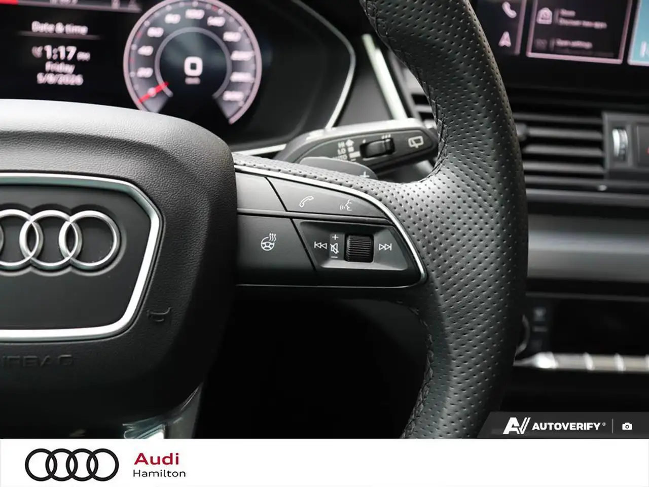 Audi SQ5 снимка Audi SQ5