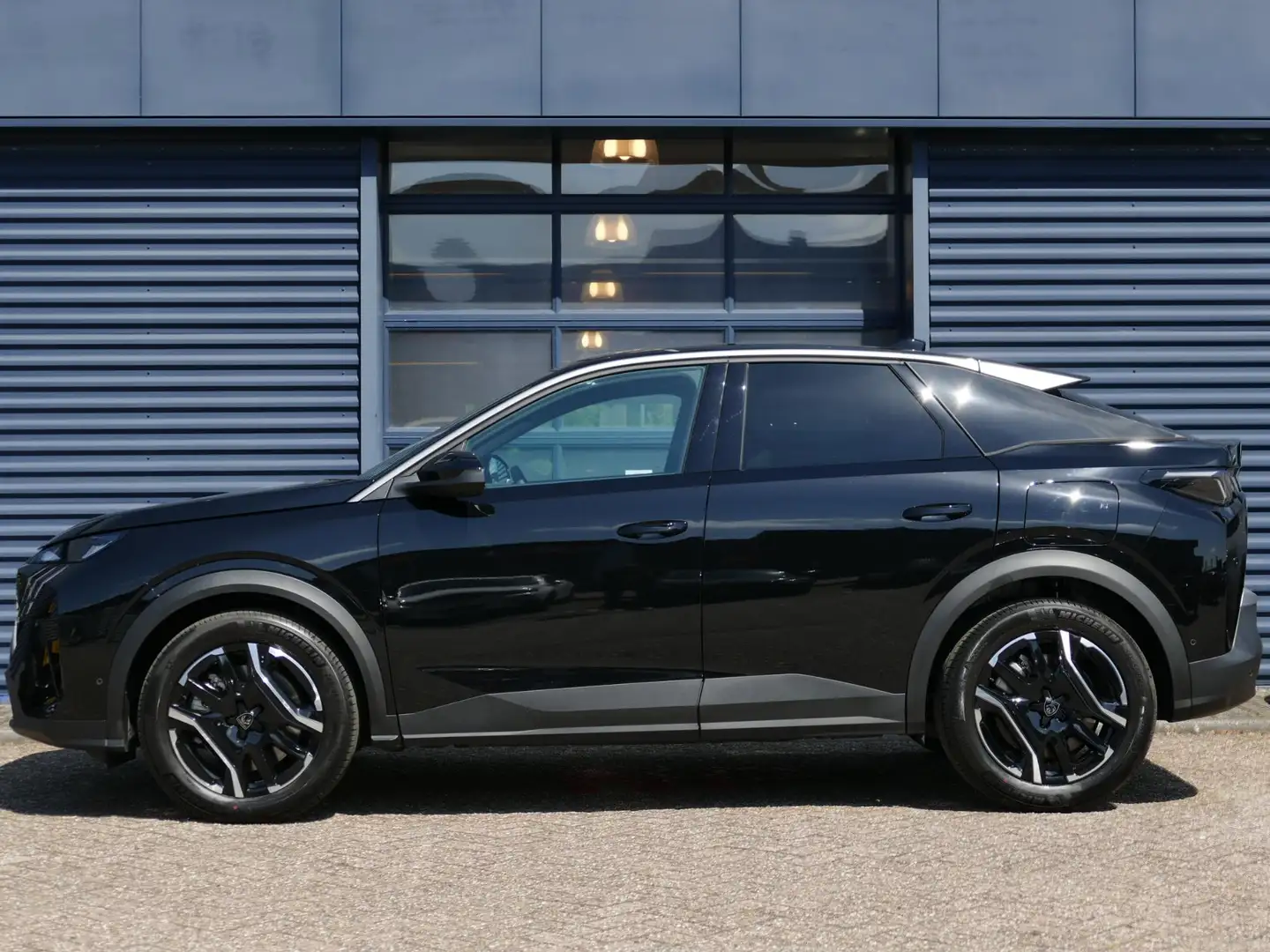 Peugeot 3008 1.6 plug-in Hybrid 195 Allure | 87 km EV Actieradi Zwart - 2