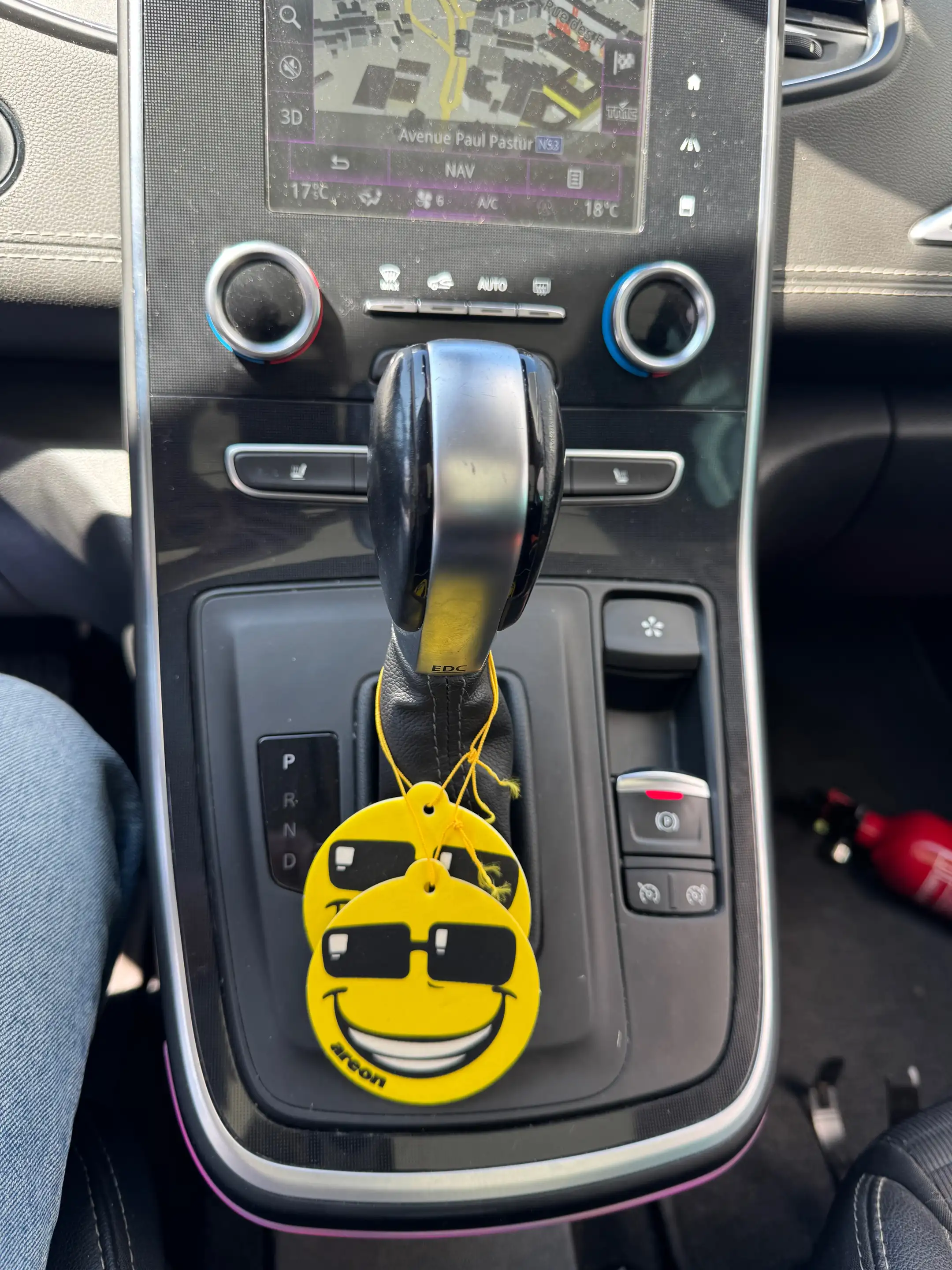 Renault Grand Scenic Grand Scénic 1.7 Blue dCi Bose Edition EDC (EU6.2) — photo 10