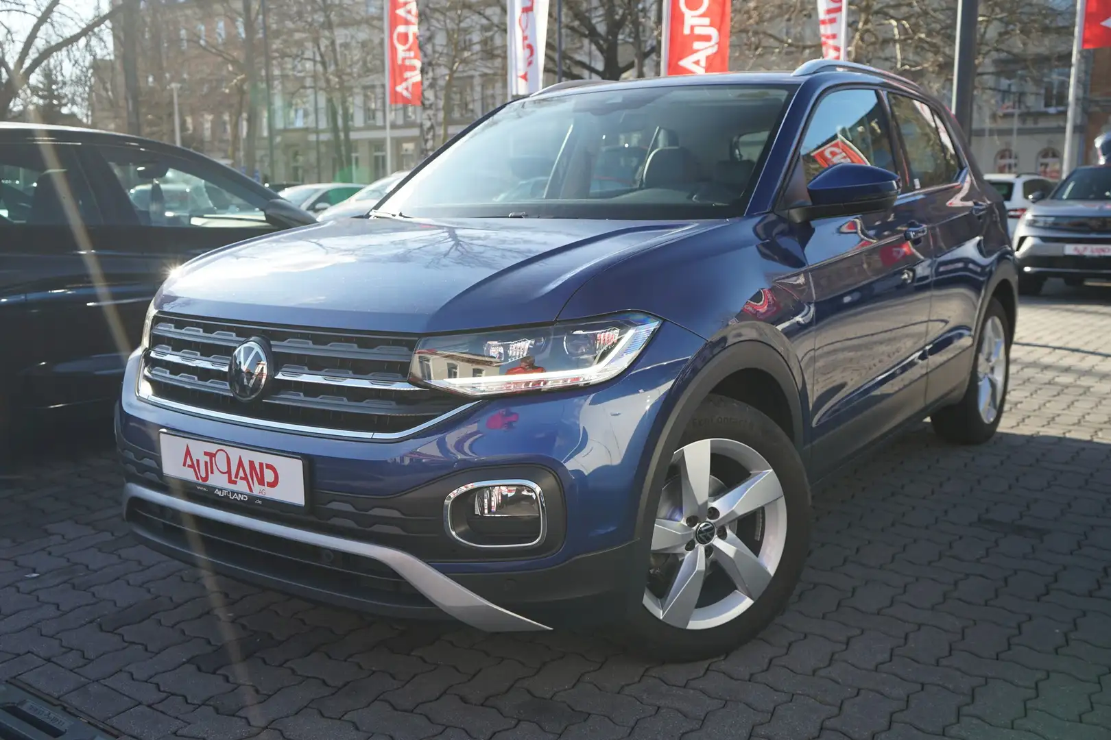 Volkswagen T-Cross 1.0 TSI LED AHK Kamera Navi Tempomat PDC Blau - 2