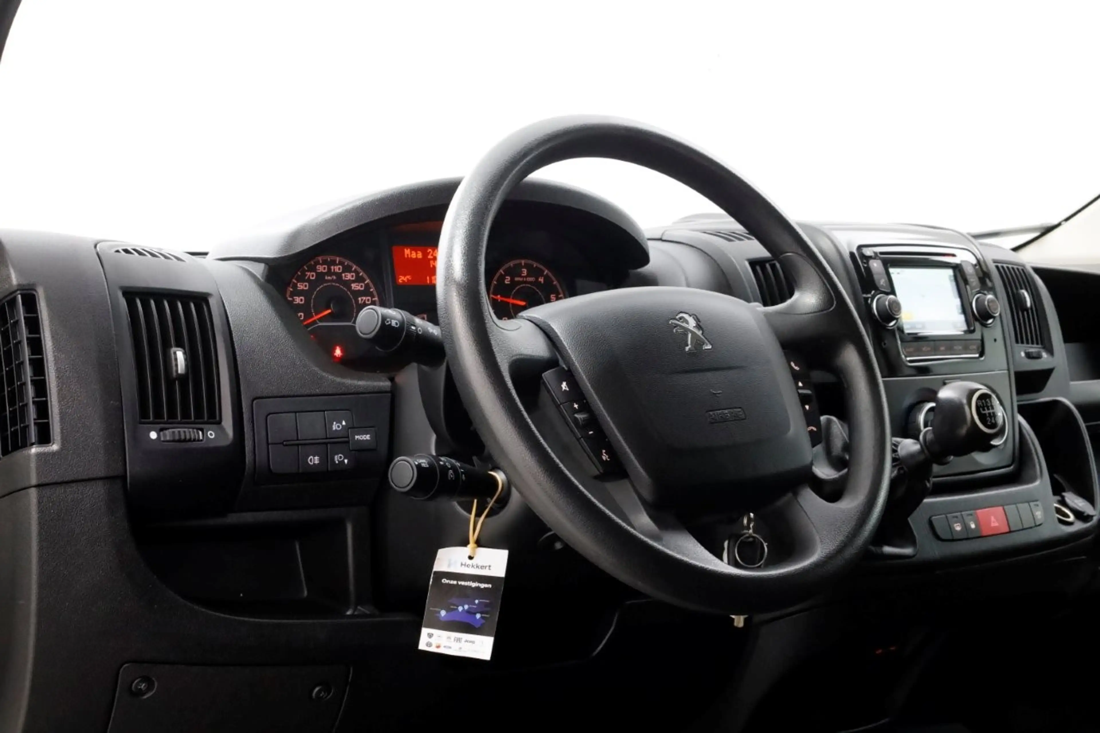 Peugeot Boxer 2.0 BlueHDI E6 130pk L1H2 Premium Navi/Camera/Inri — photo 15