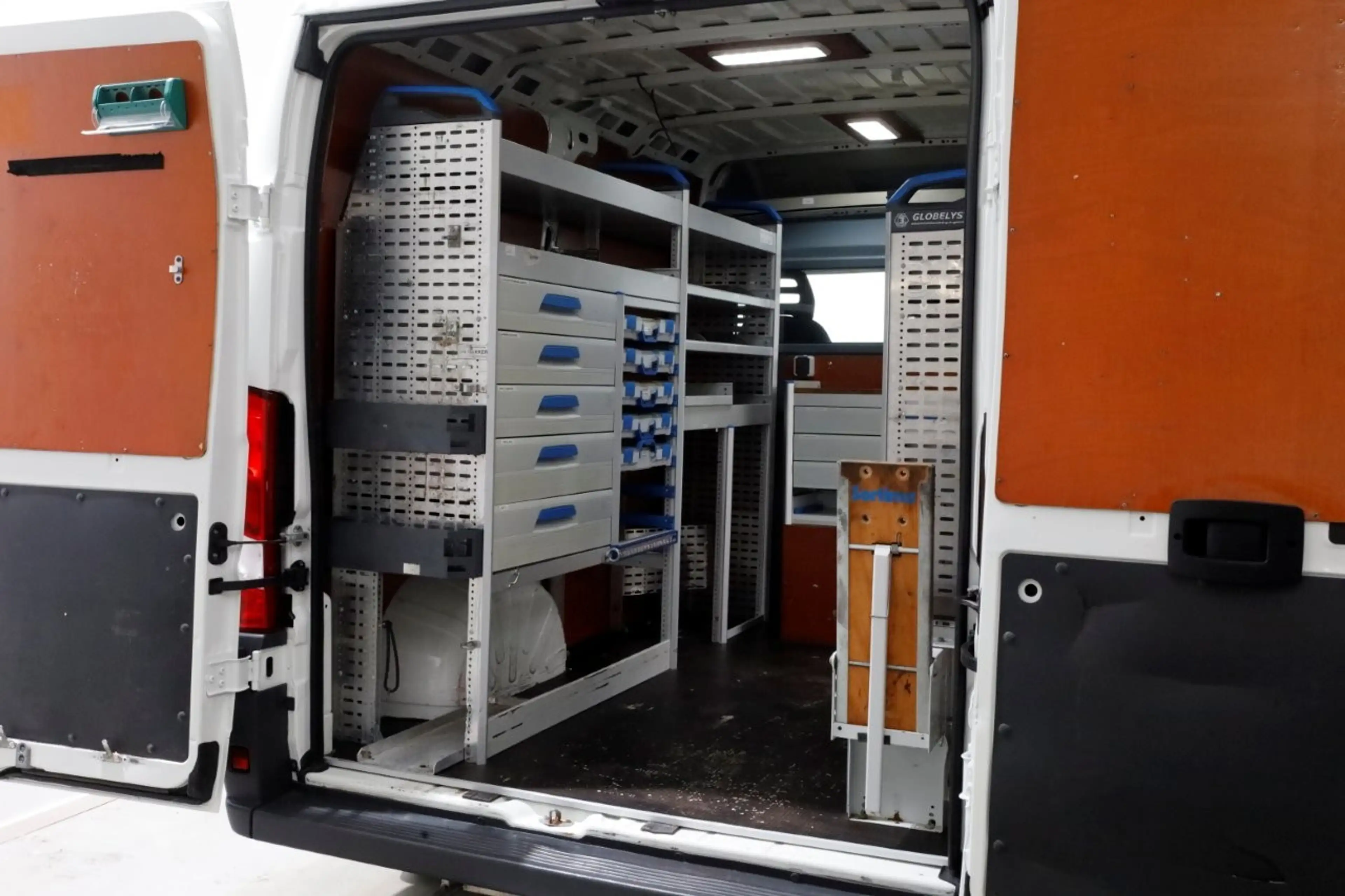 Peugeot Boxer 2.0 BlueHDI E6 130pk L1H2 Premium Navi/Camera/Inri — photo 12
