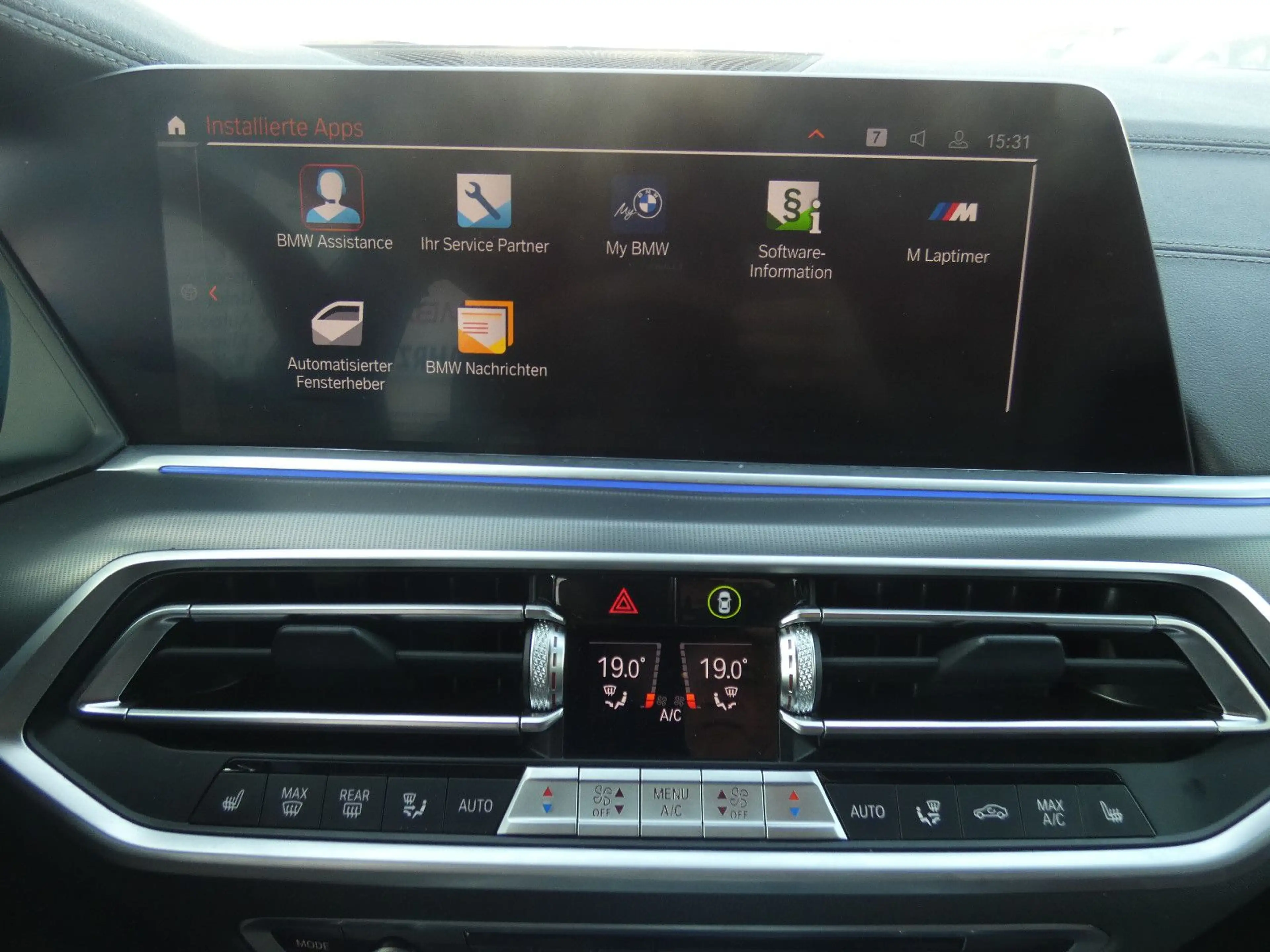 BMW X5 xDrive 30 d M Sport — photo 13